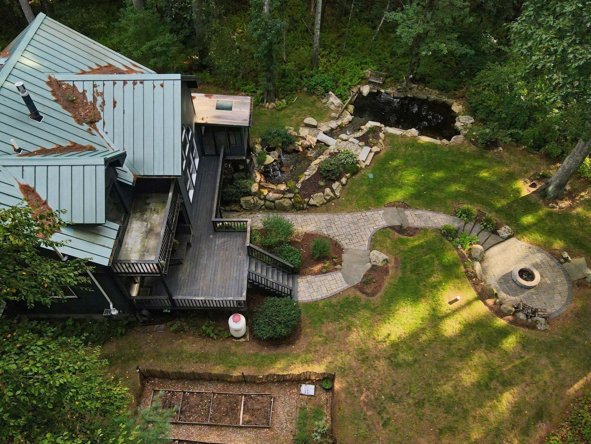 main property photo 38