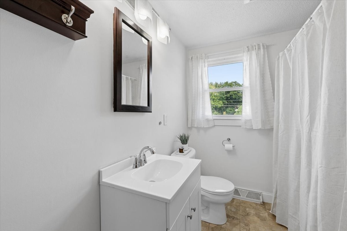 property viewer photo 22