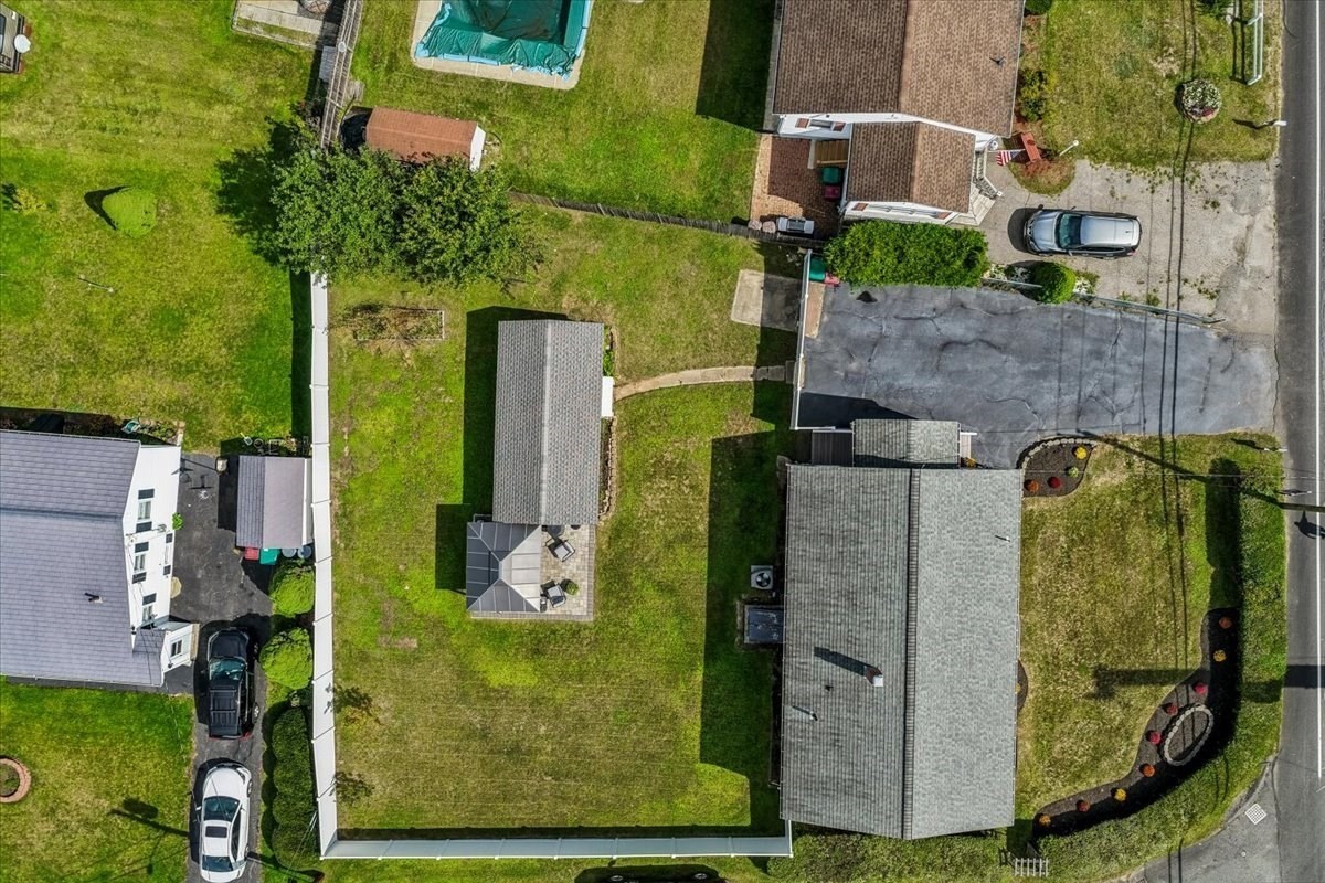 property viewer photo 36
