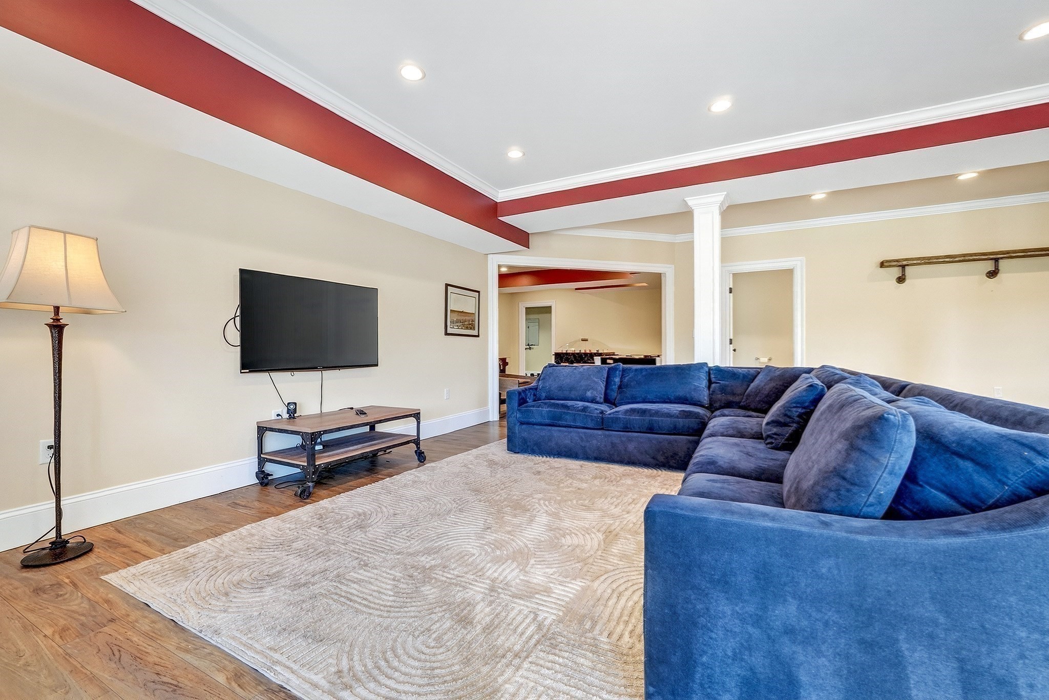 main property photo 27
