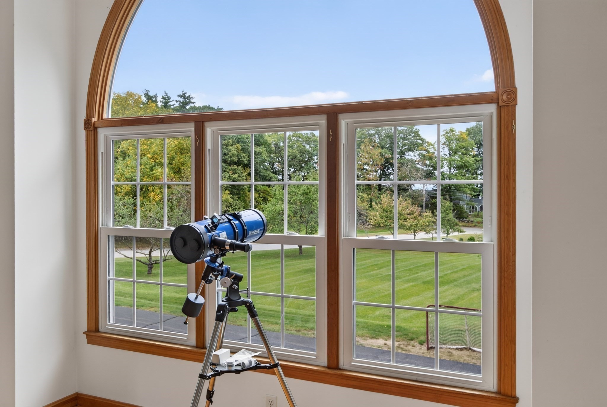 main property photo 13