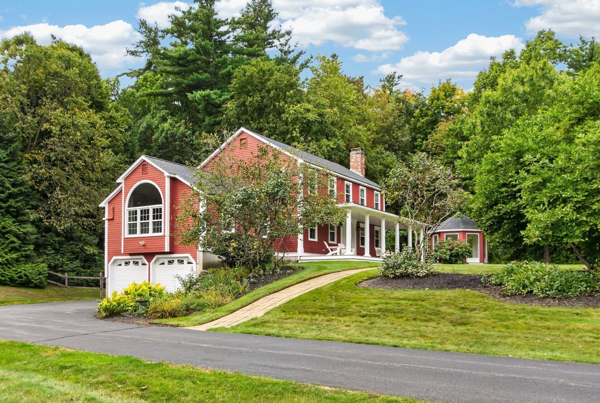 main property photo 37