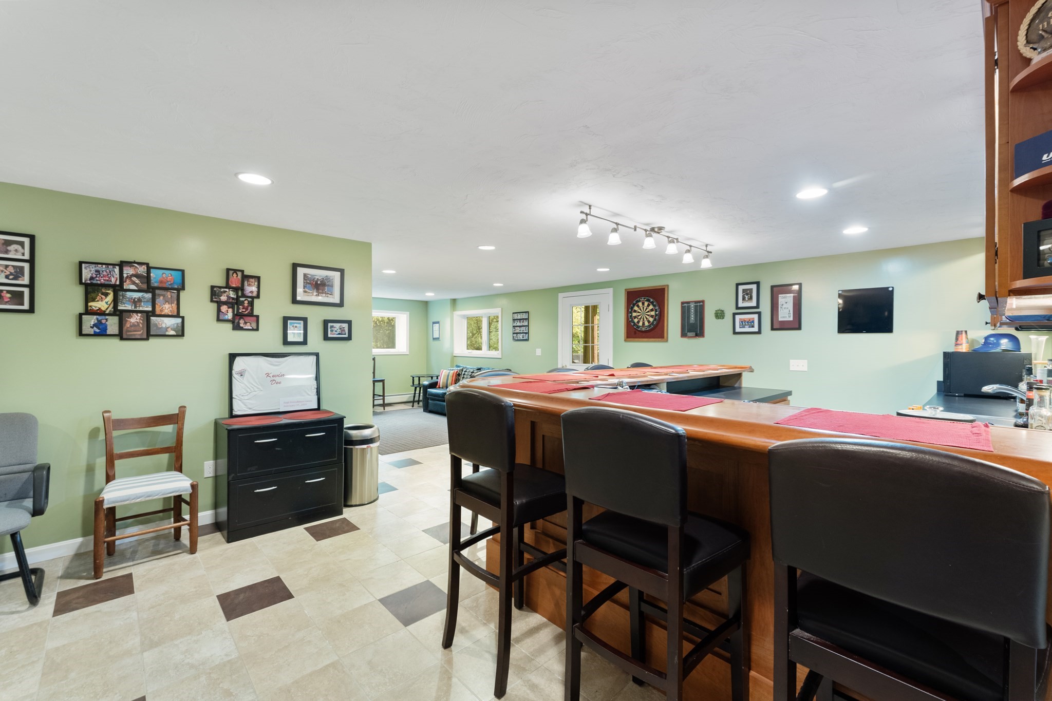 main property photo 27