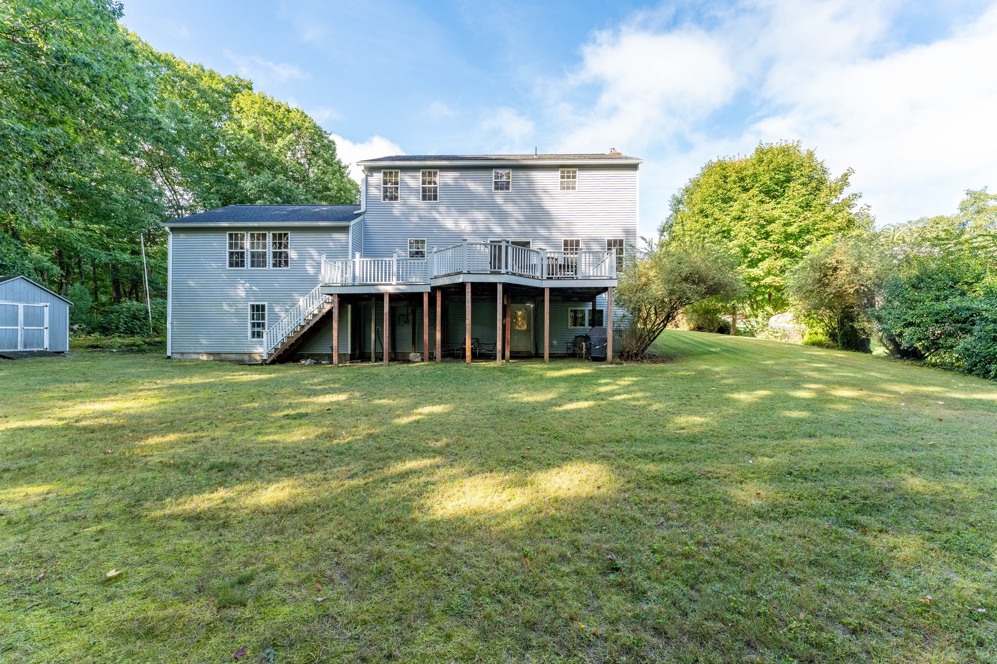 main property photo 34