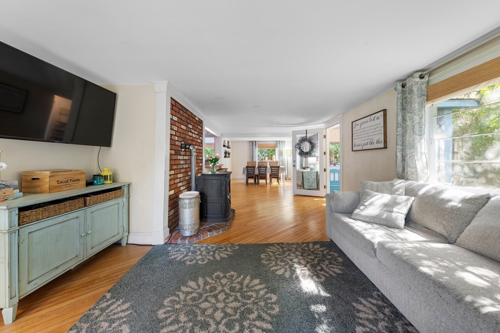 main property photo 14
