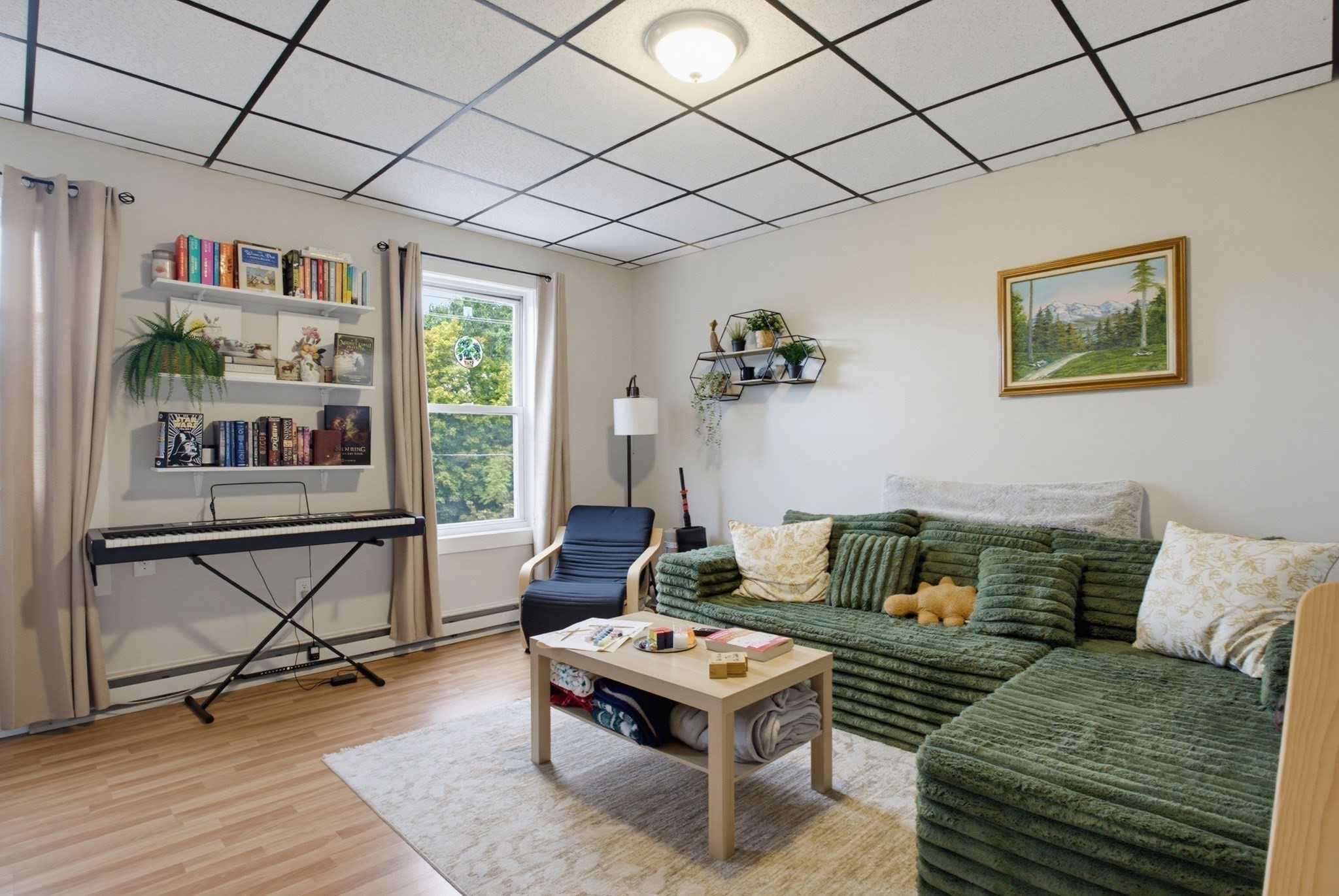 main property photo 13