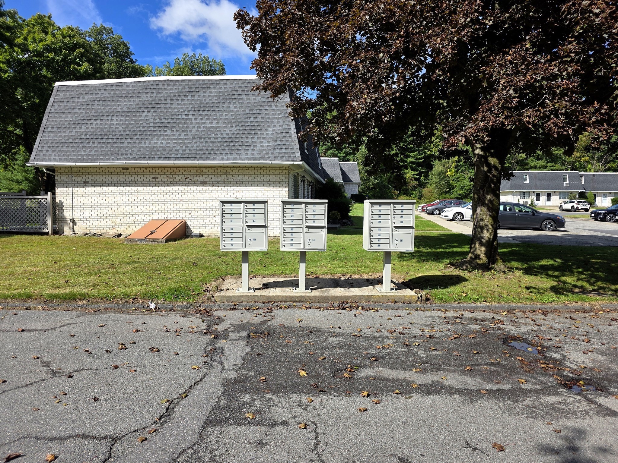main property photo 22