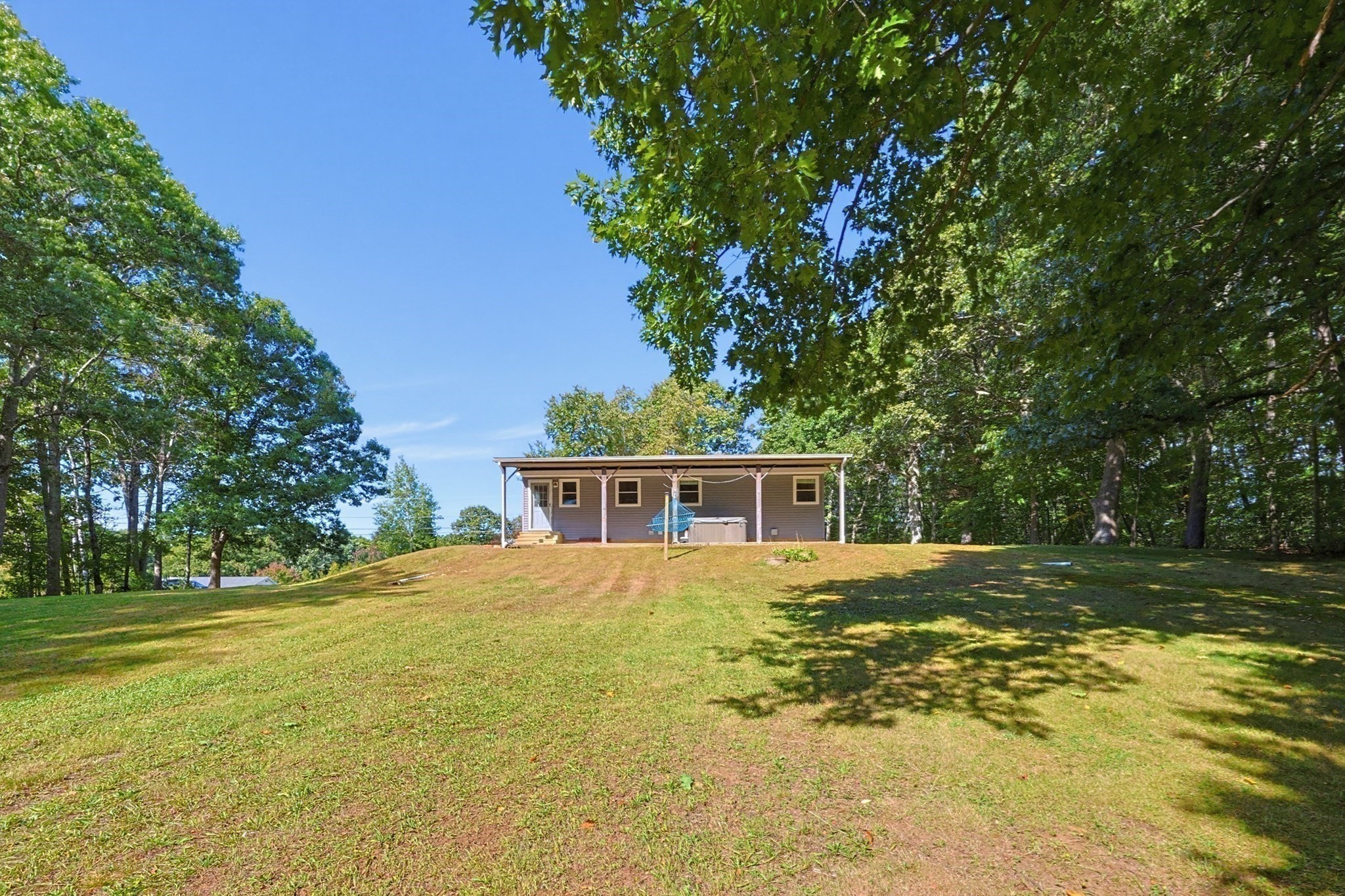 main property photo 27