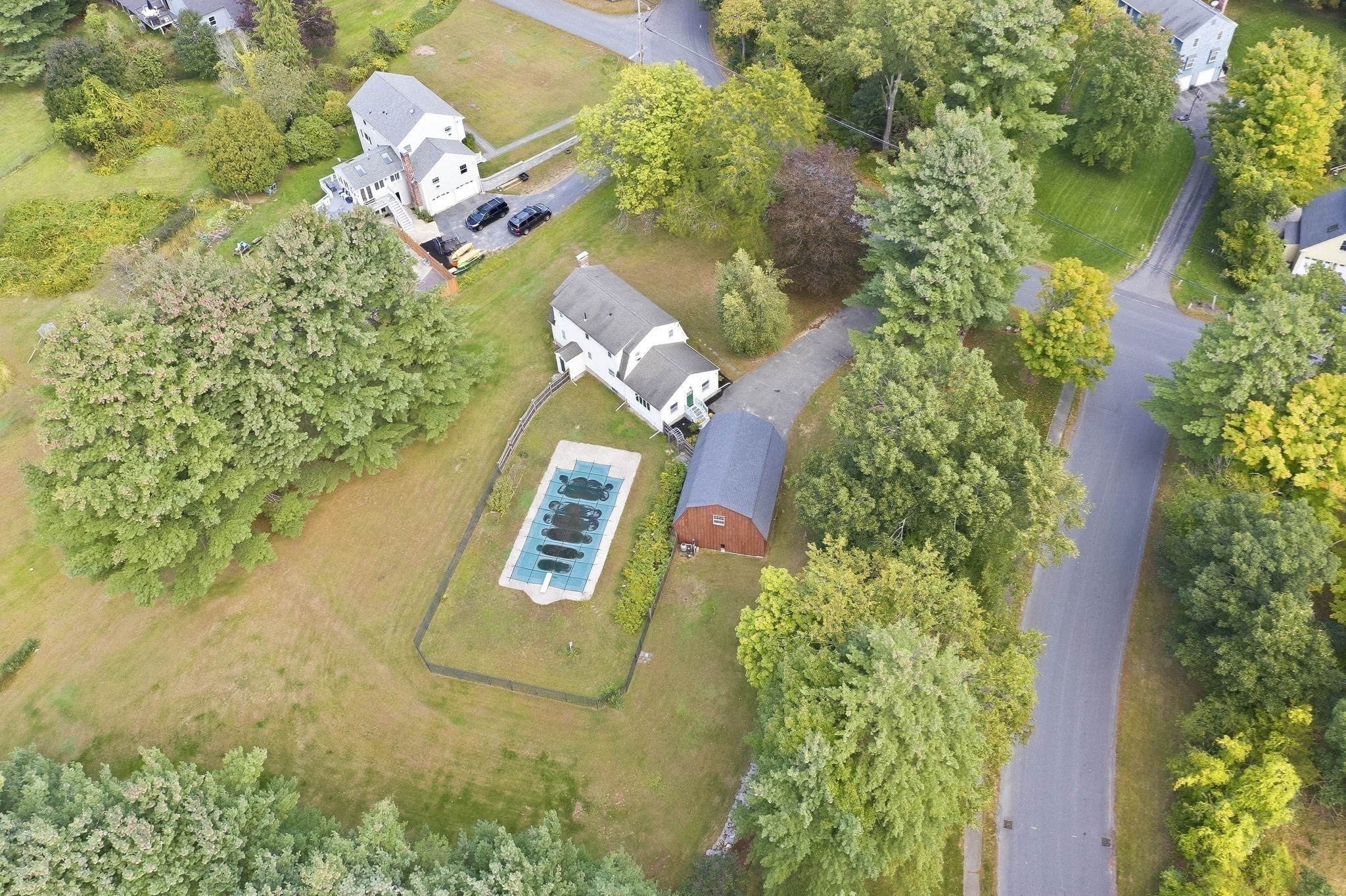 main property photo 41