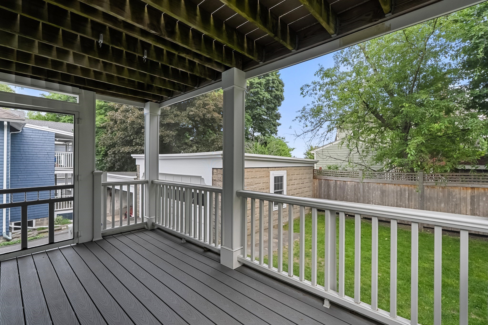 main property photo 37