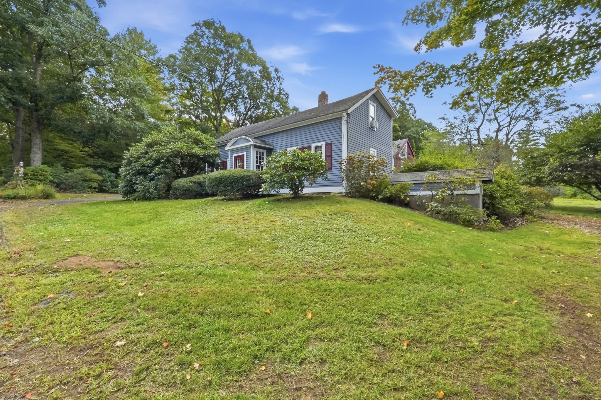 main property photo 2