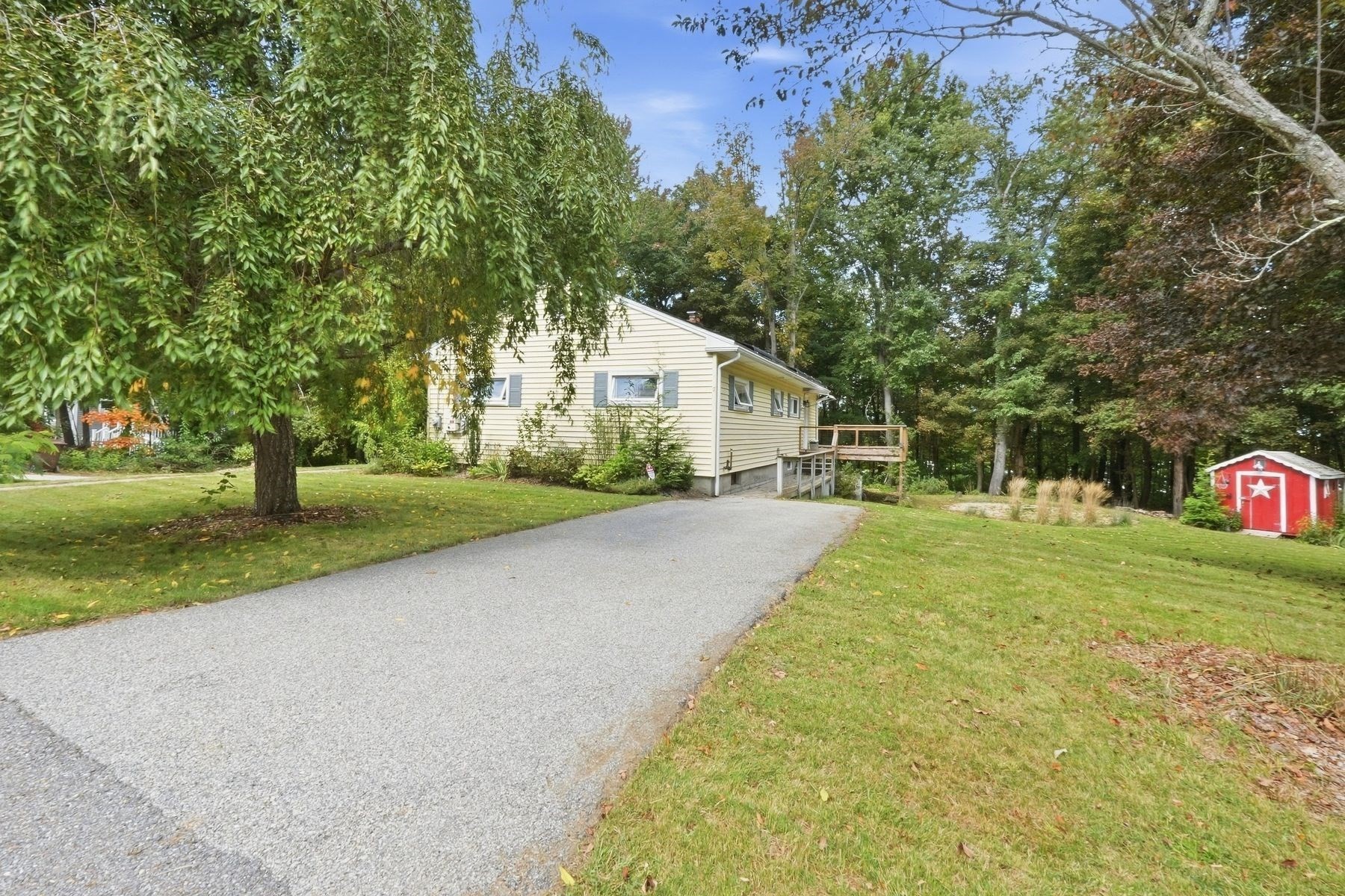 main property photo 31