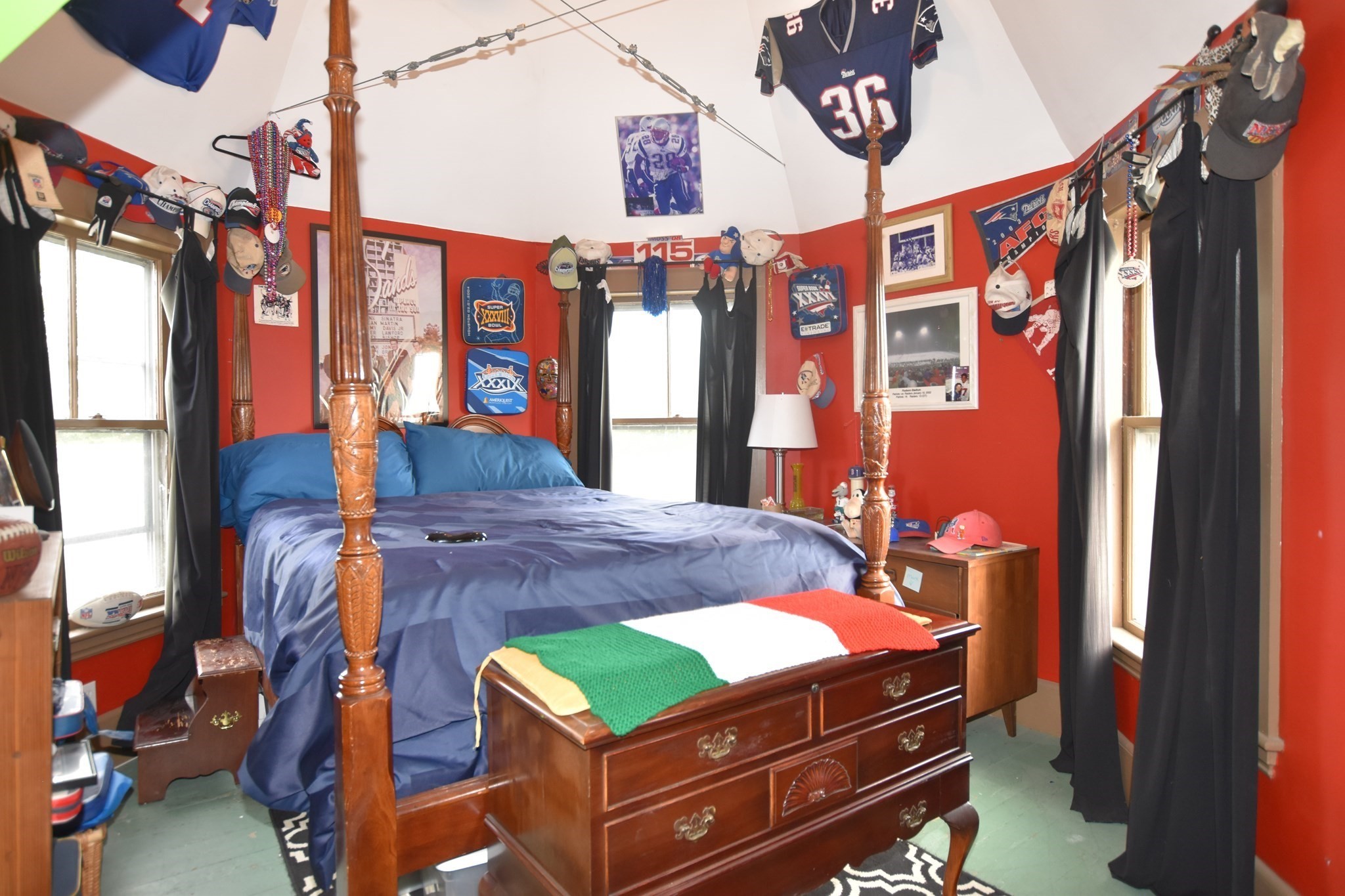 main property photo 23