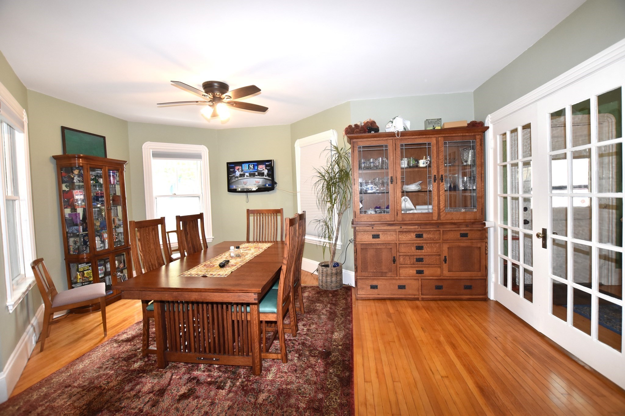 main property photo 5