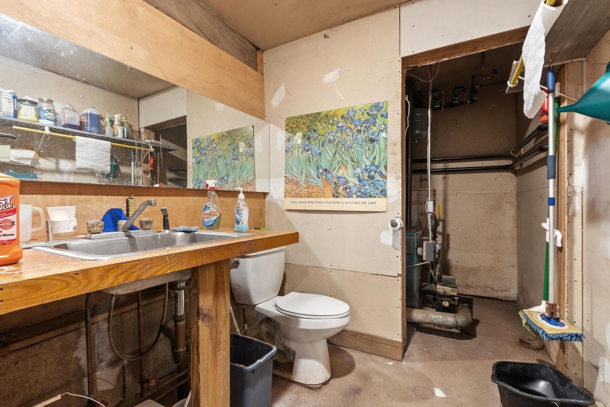 main property photo 12