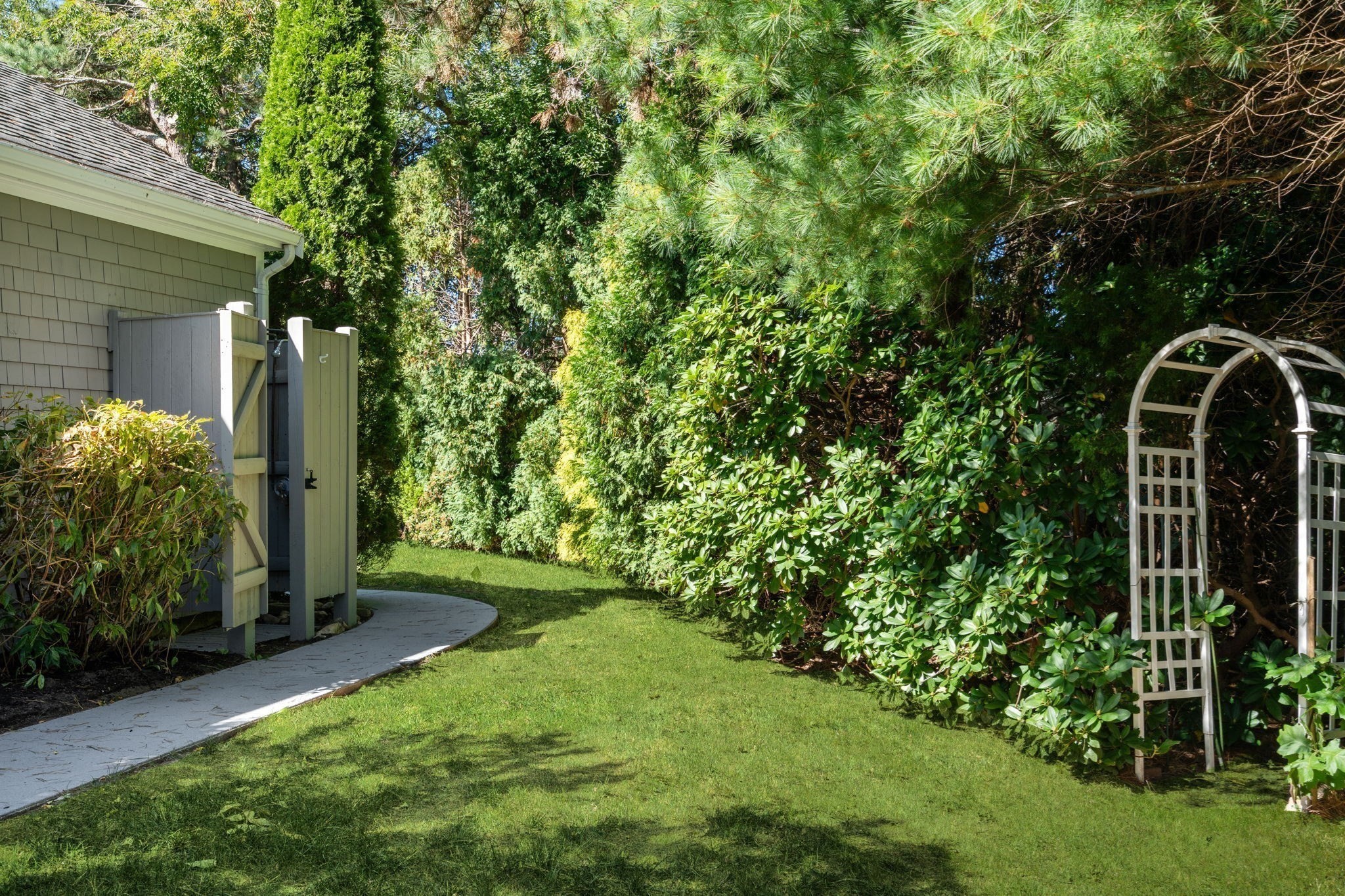 main property photo 24