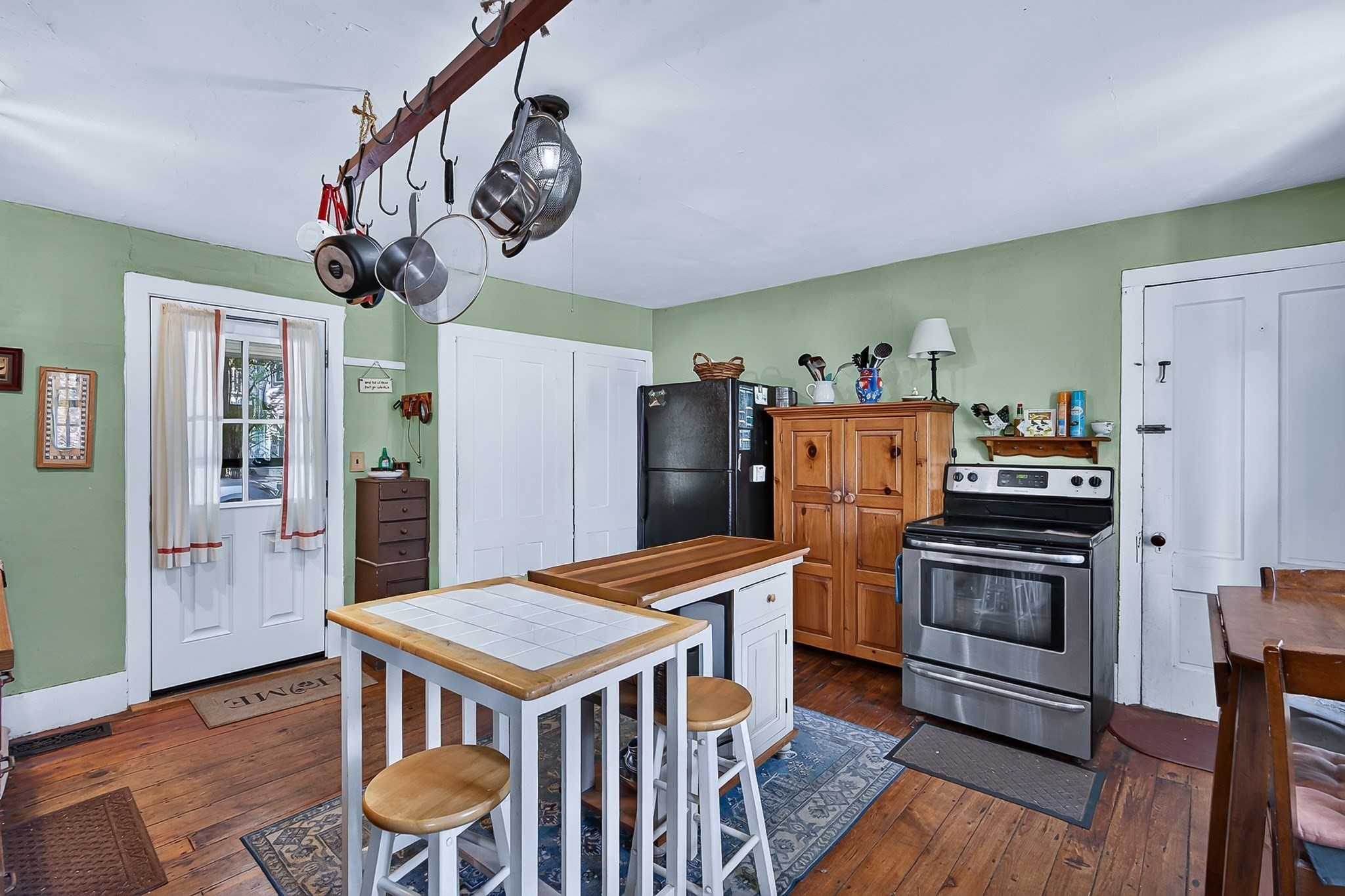 main property photo 3