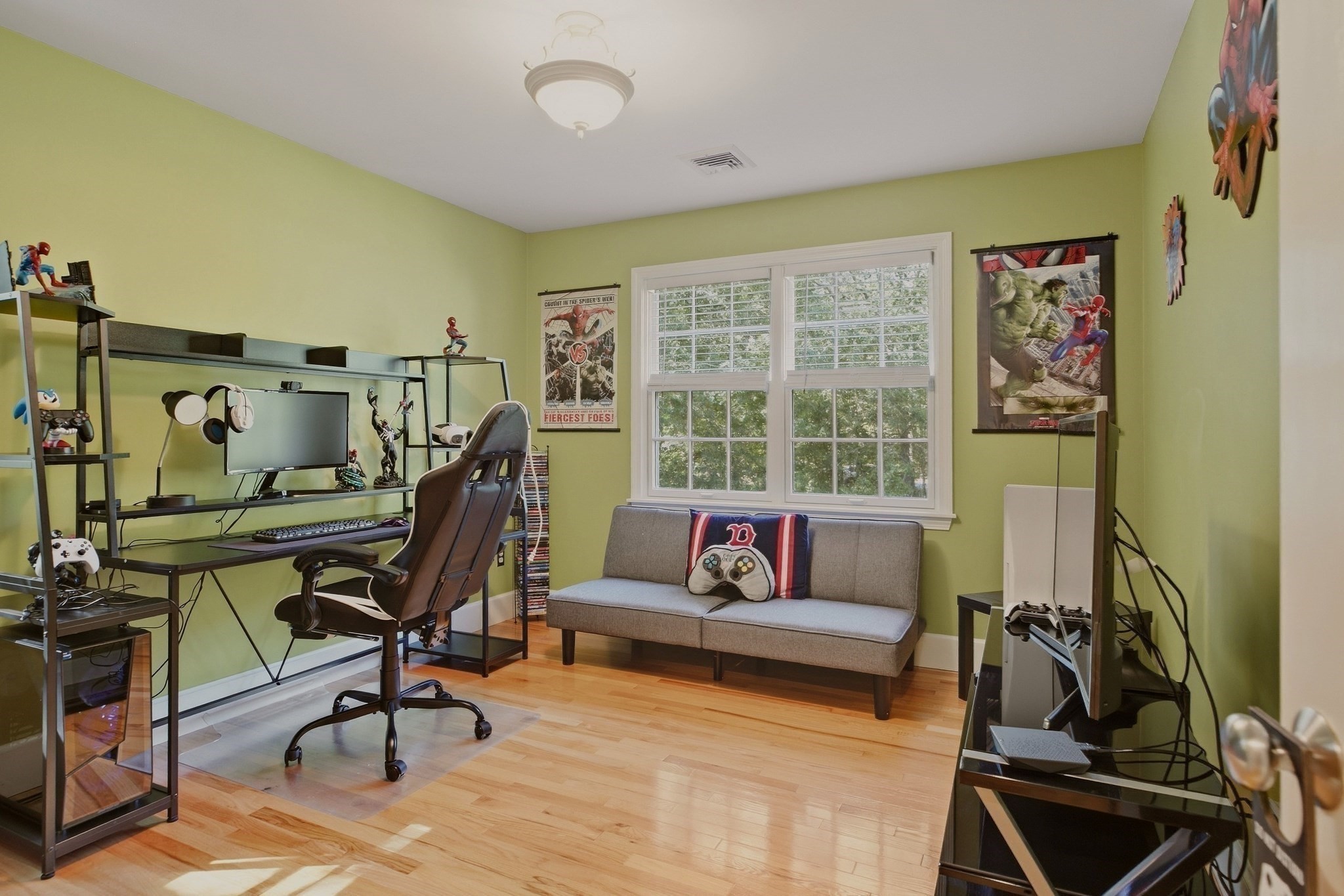 main property photo 32