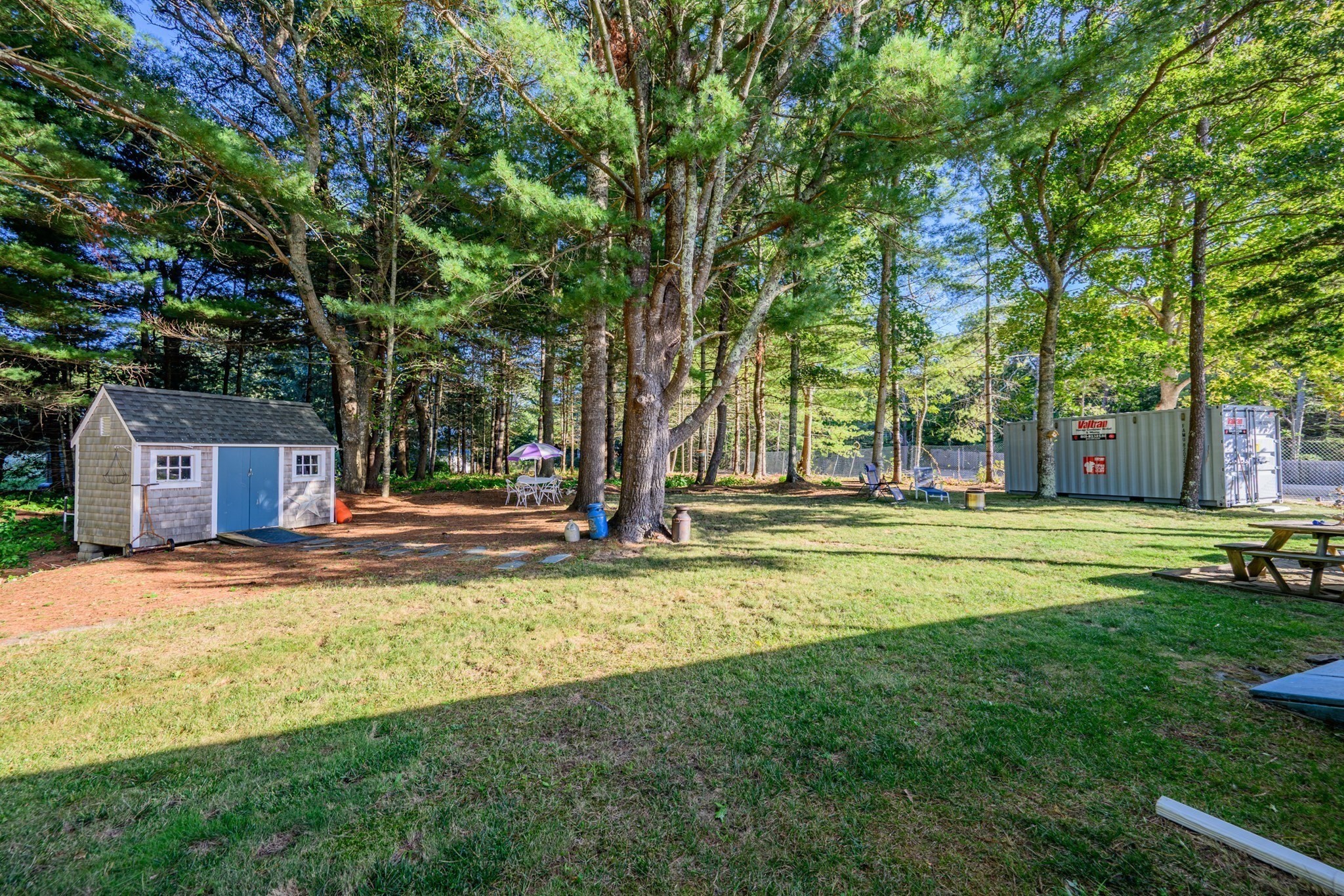 main property photo 29