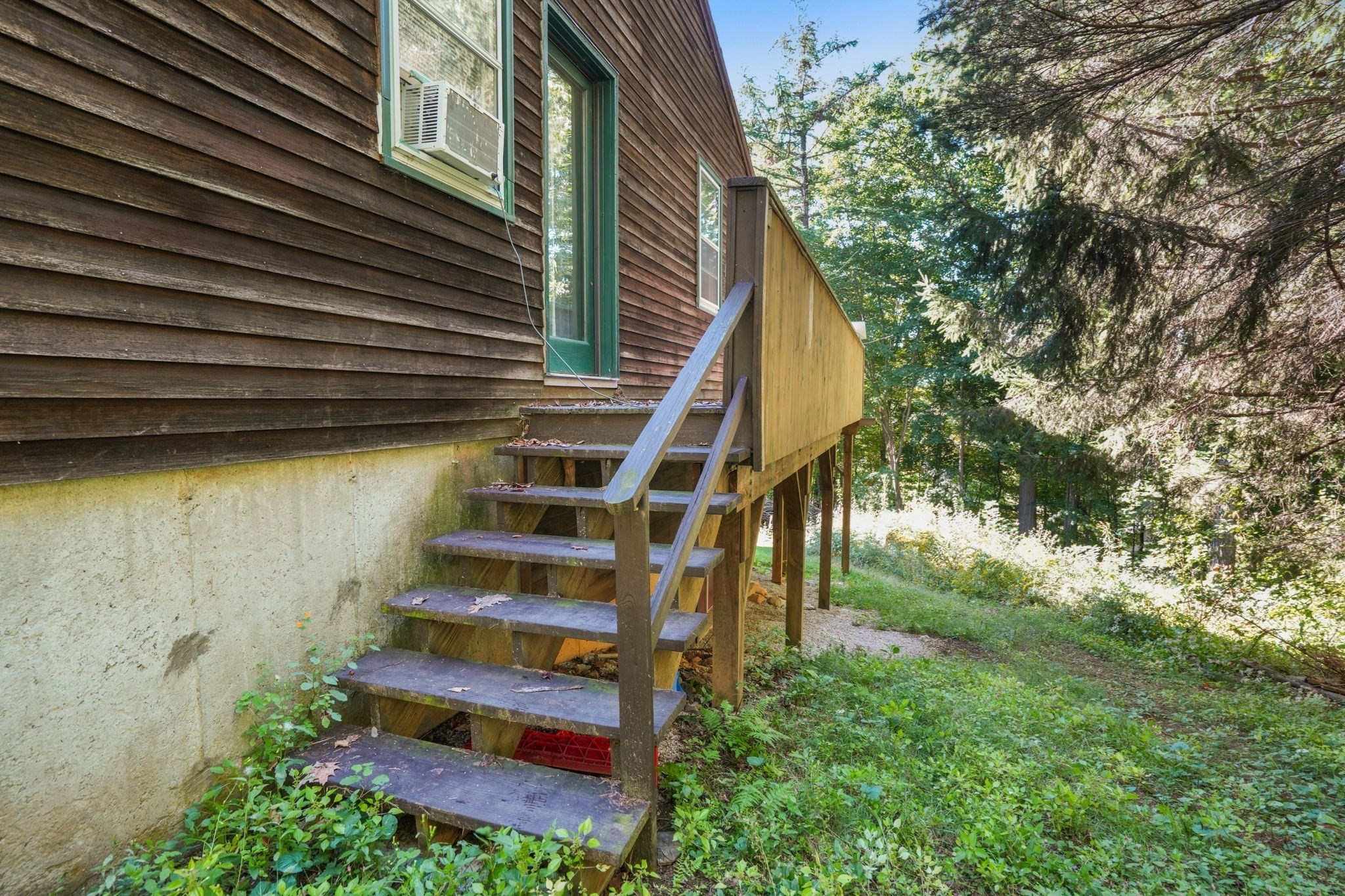 main property photo 25