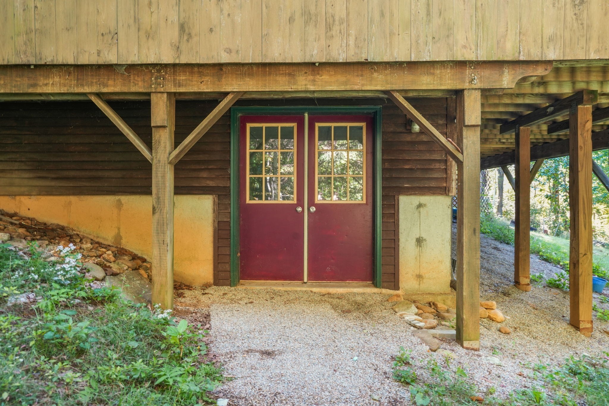 main property photo 29