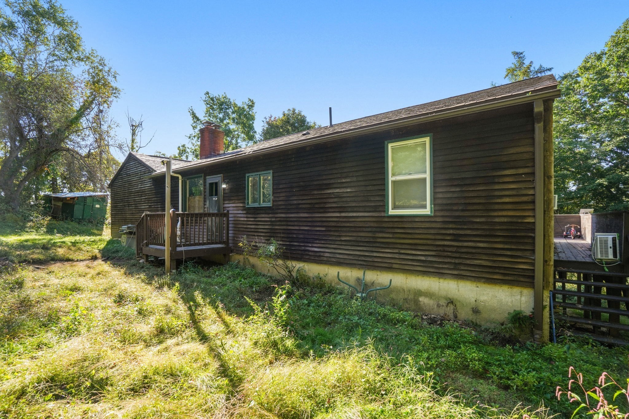 main property photo 30