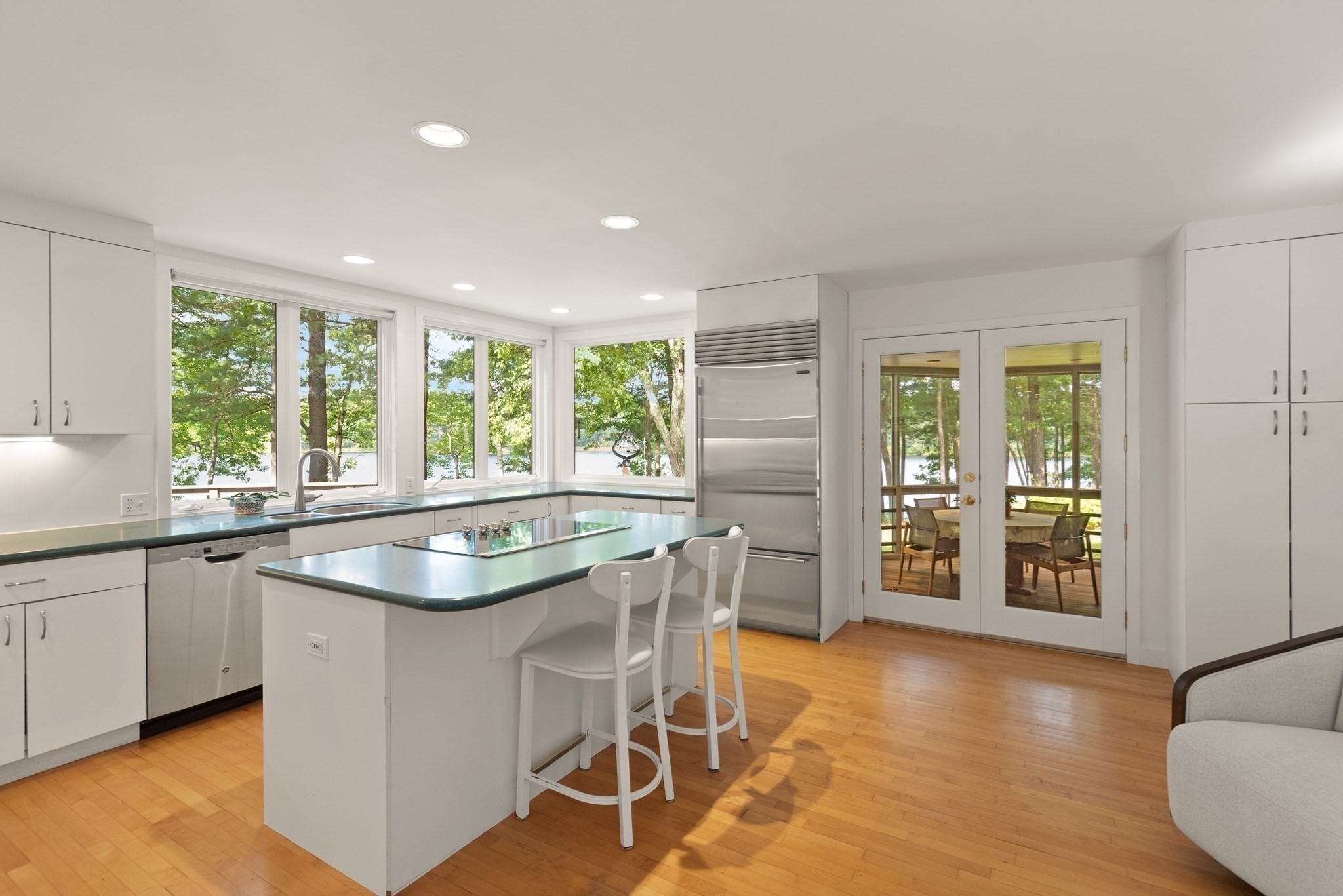 main property photo 22