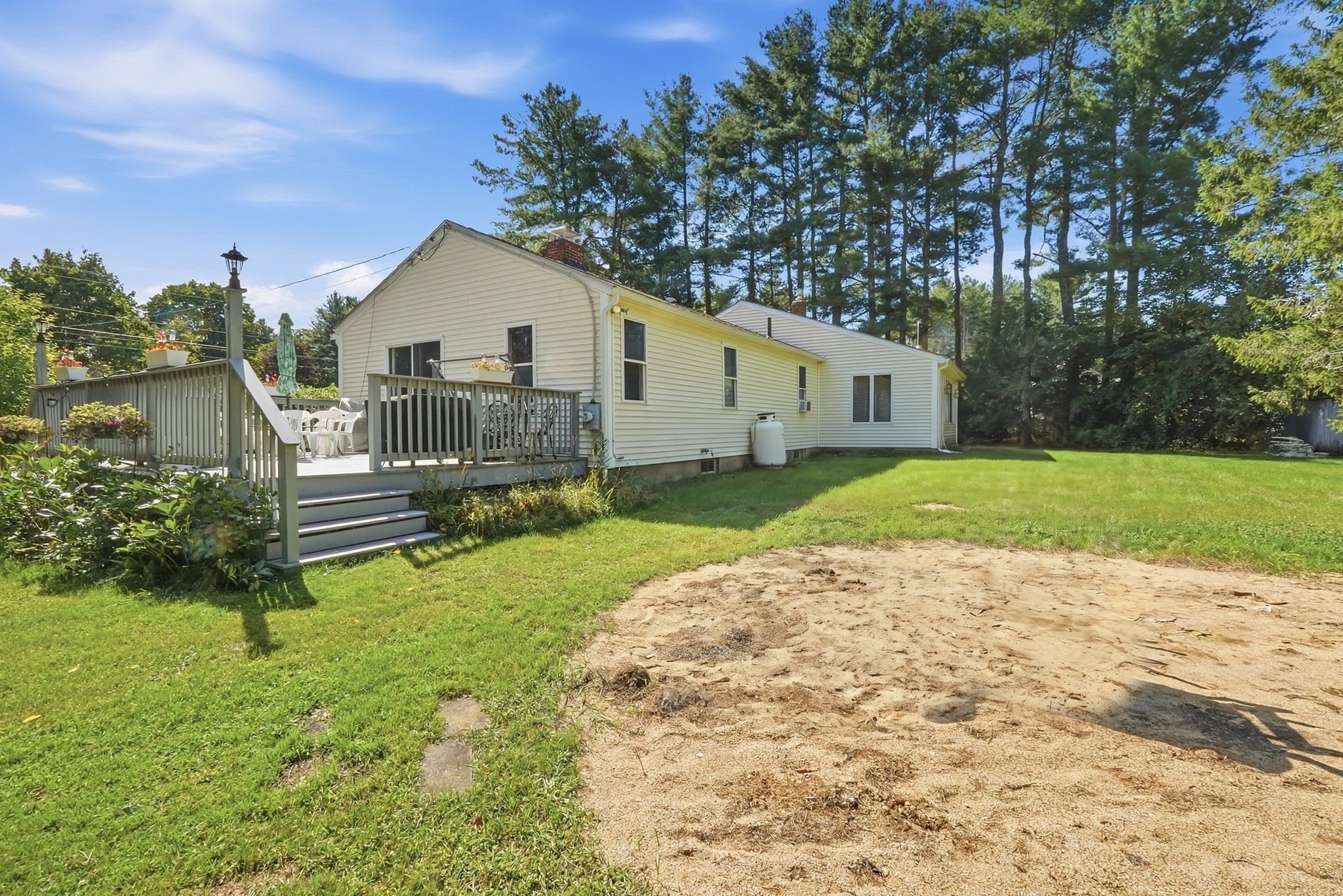 main property photo 39