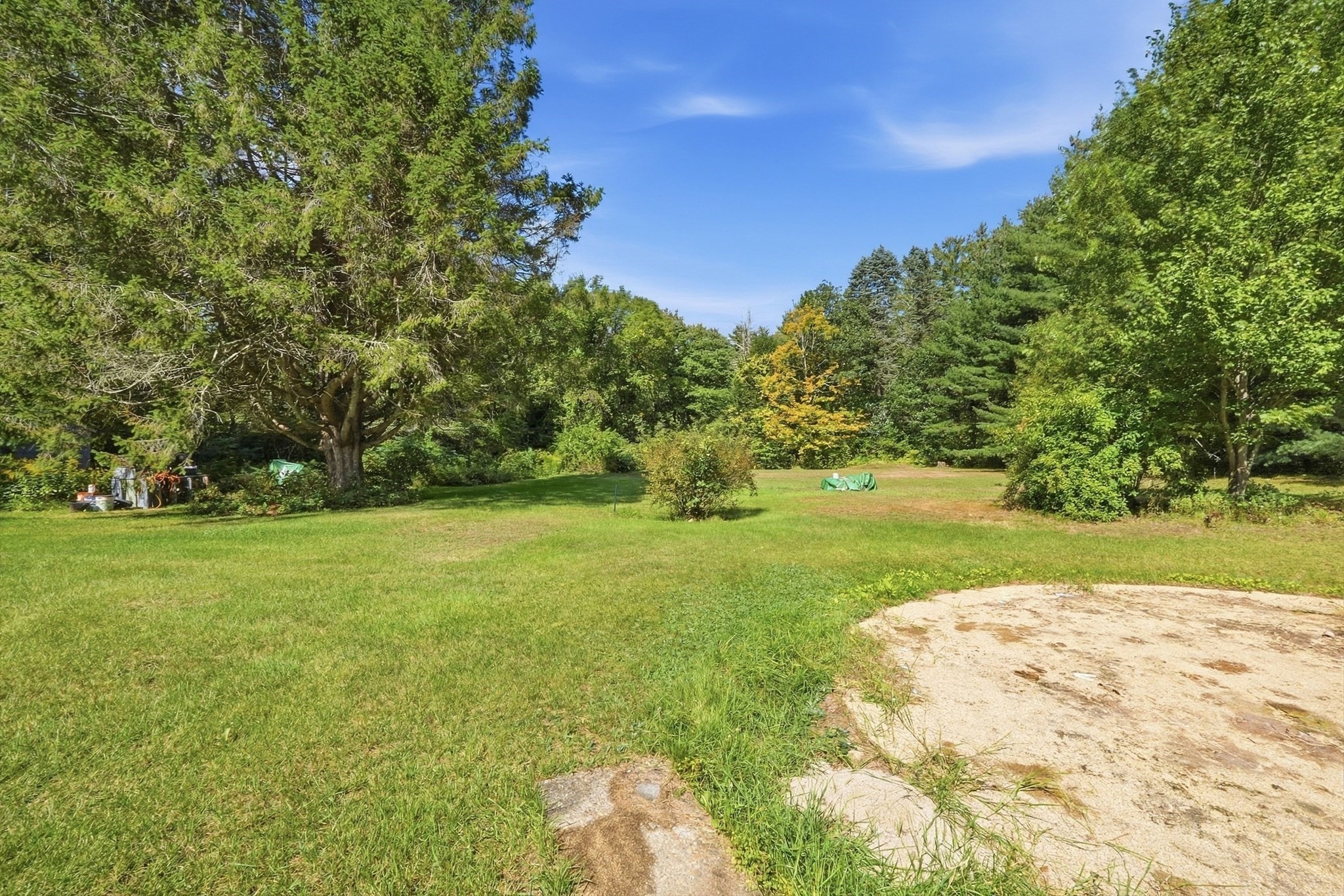 main property photo 41