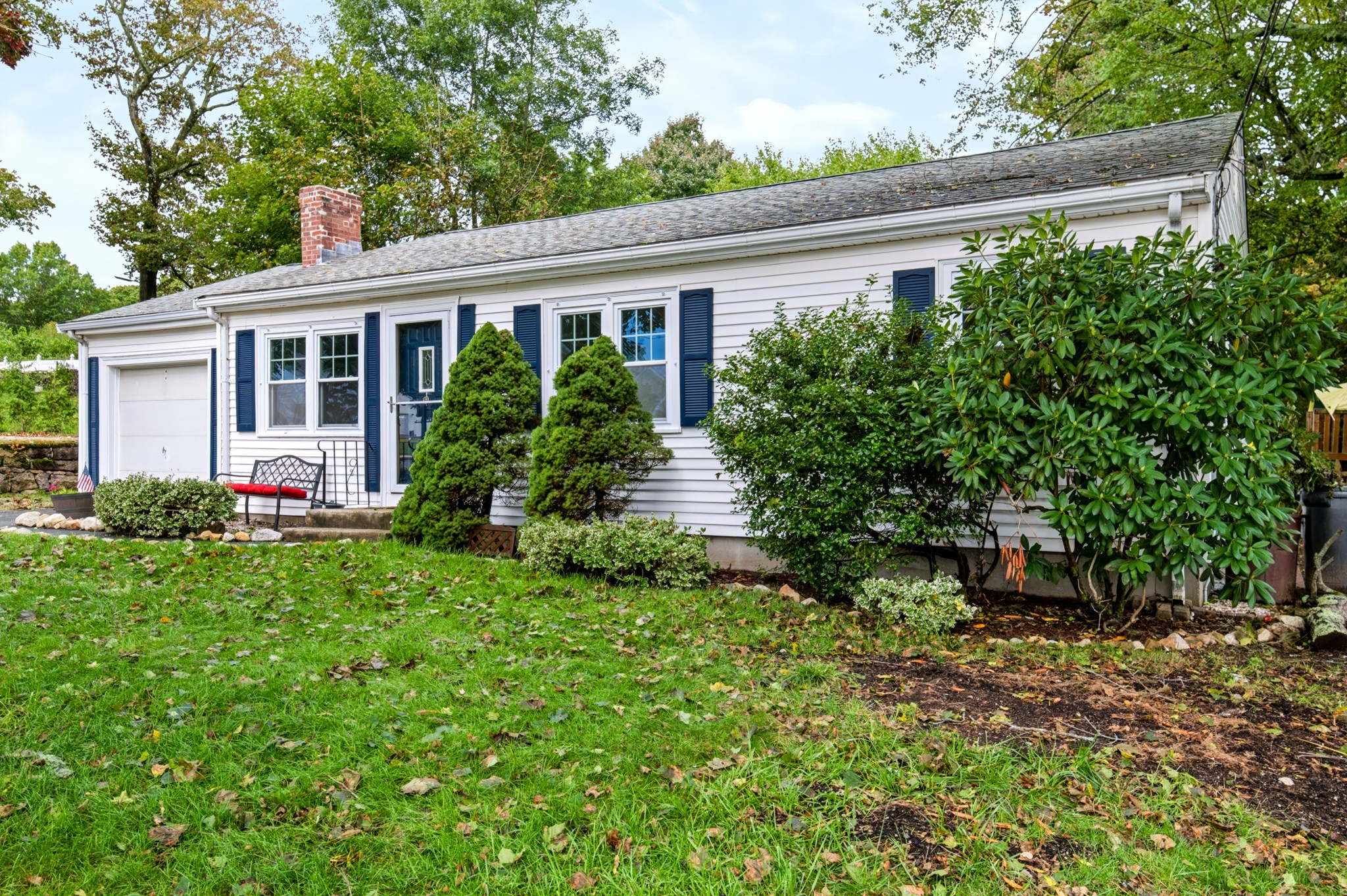main property photo 37