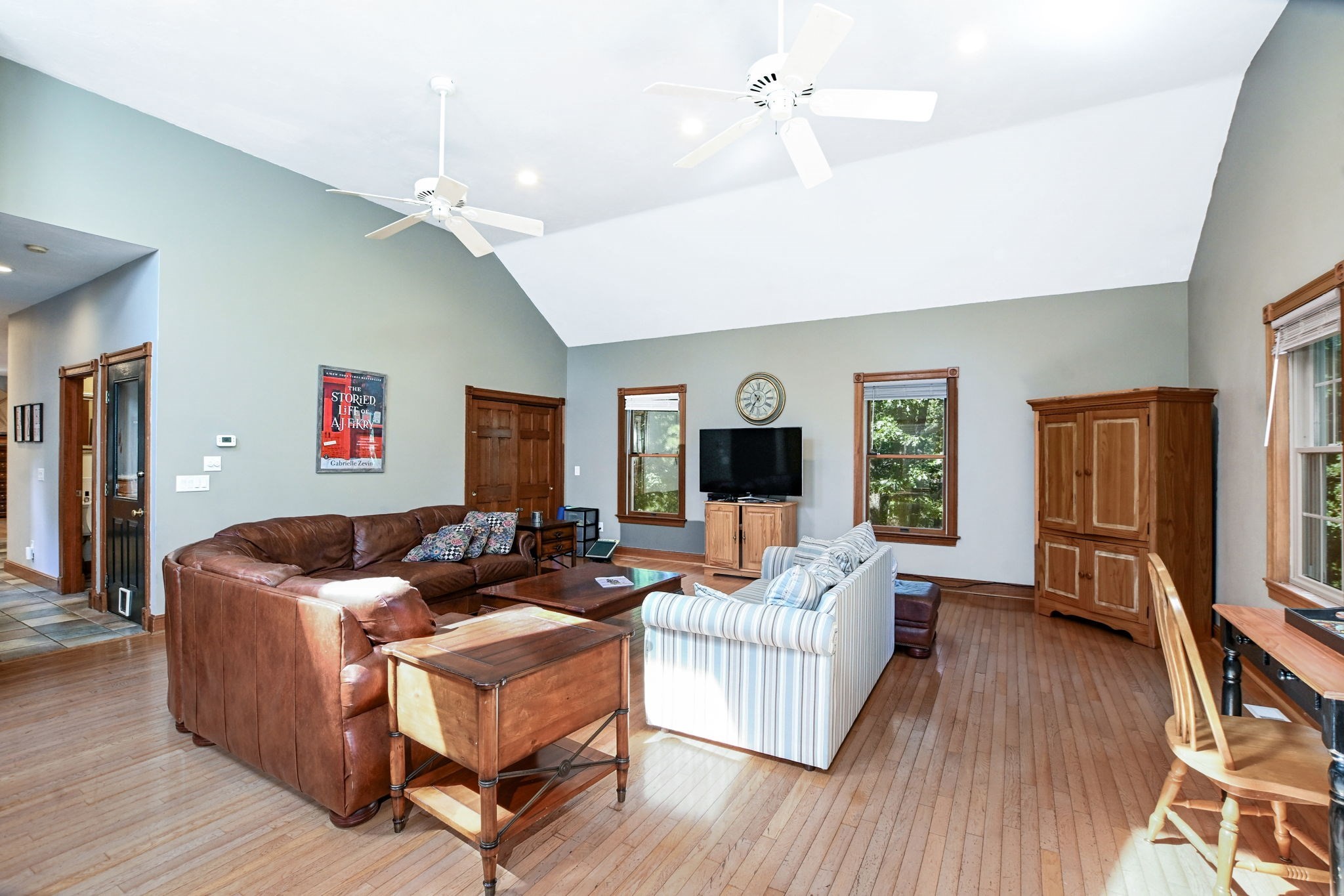 main property photo 15