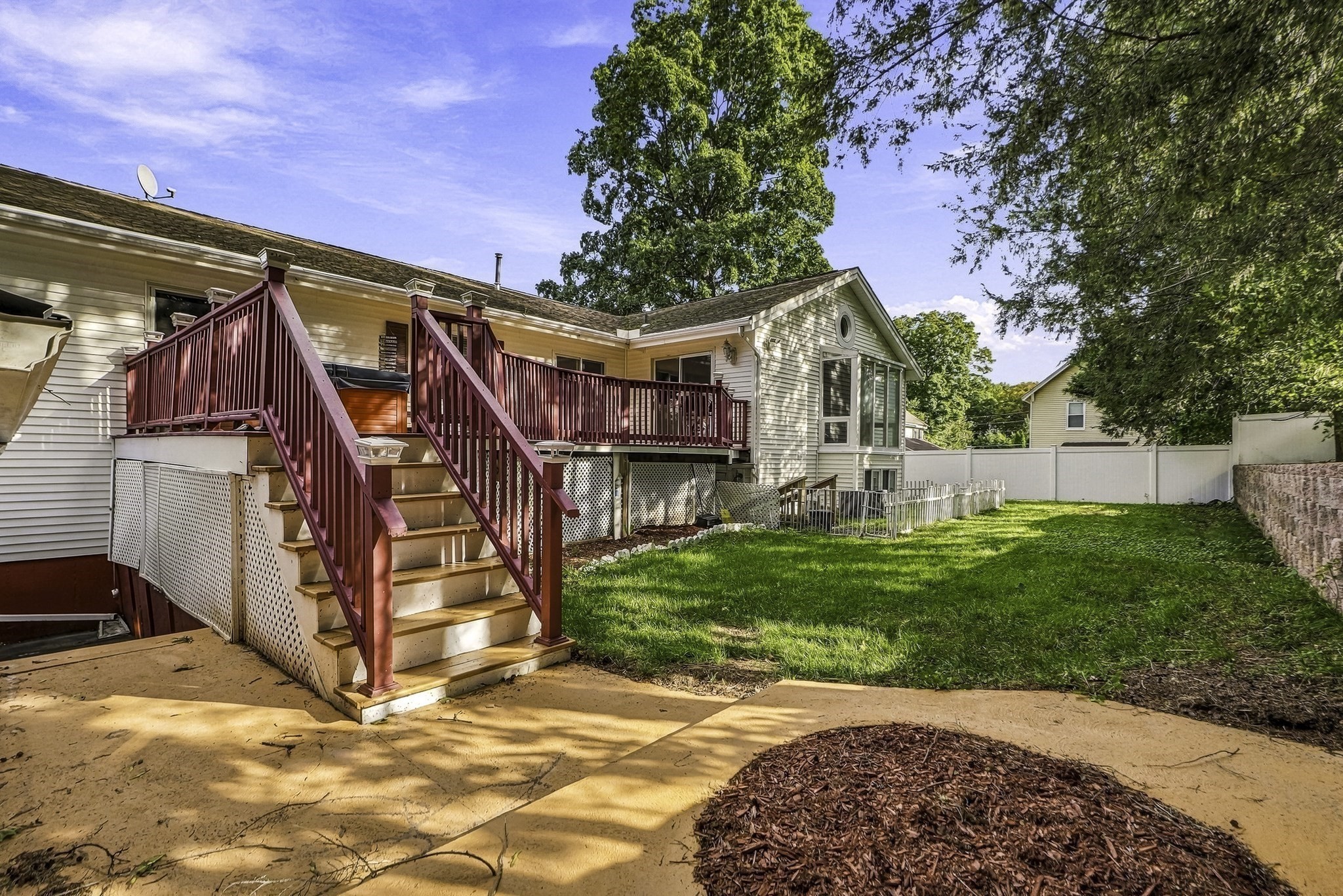 main property photo 4