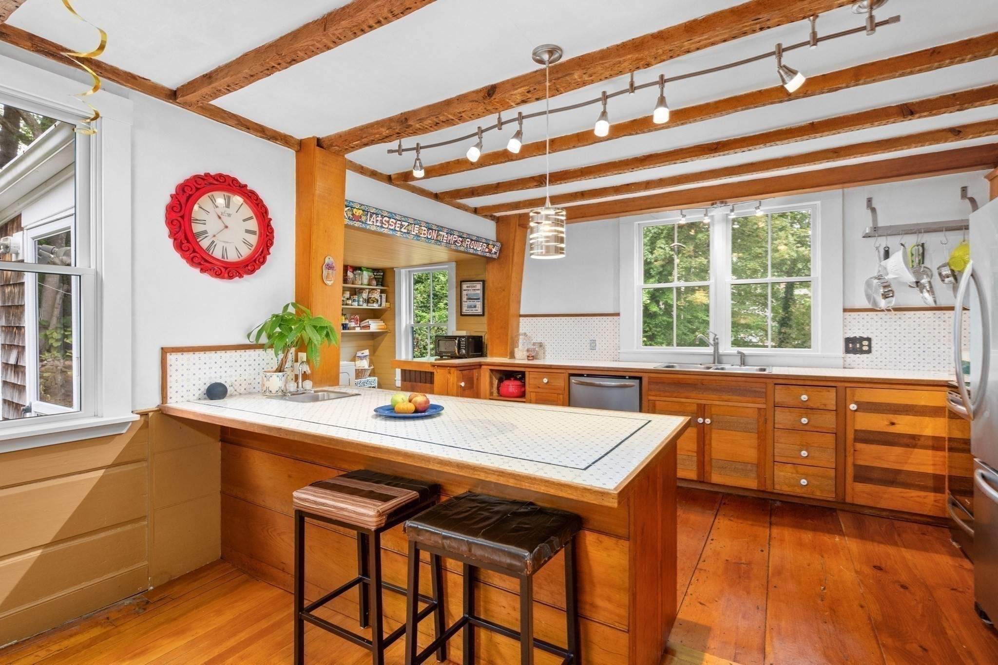 main property photo 14