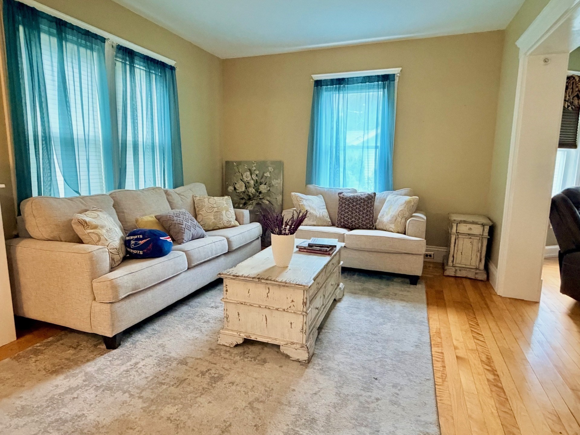 main property photo 3