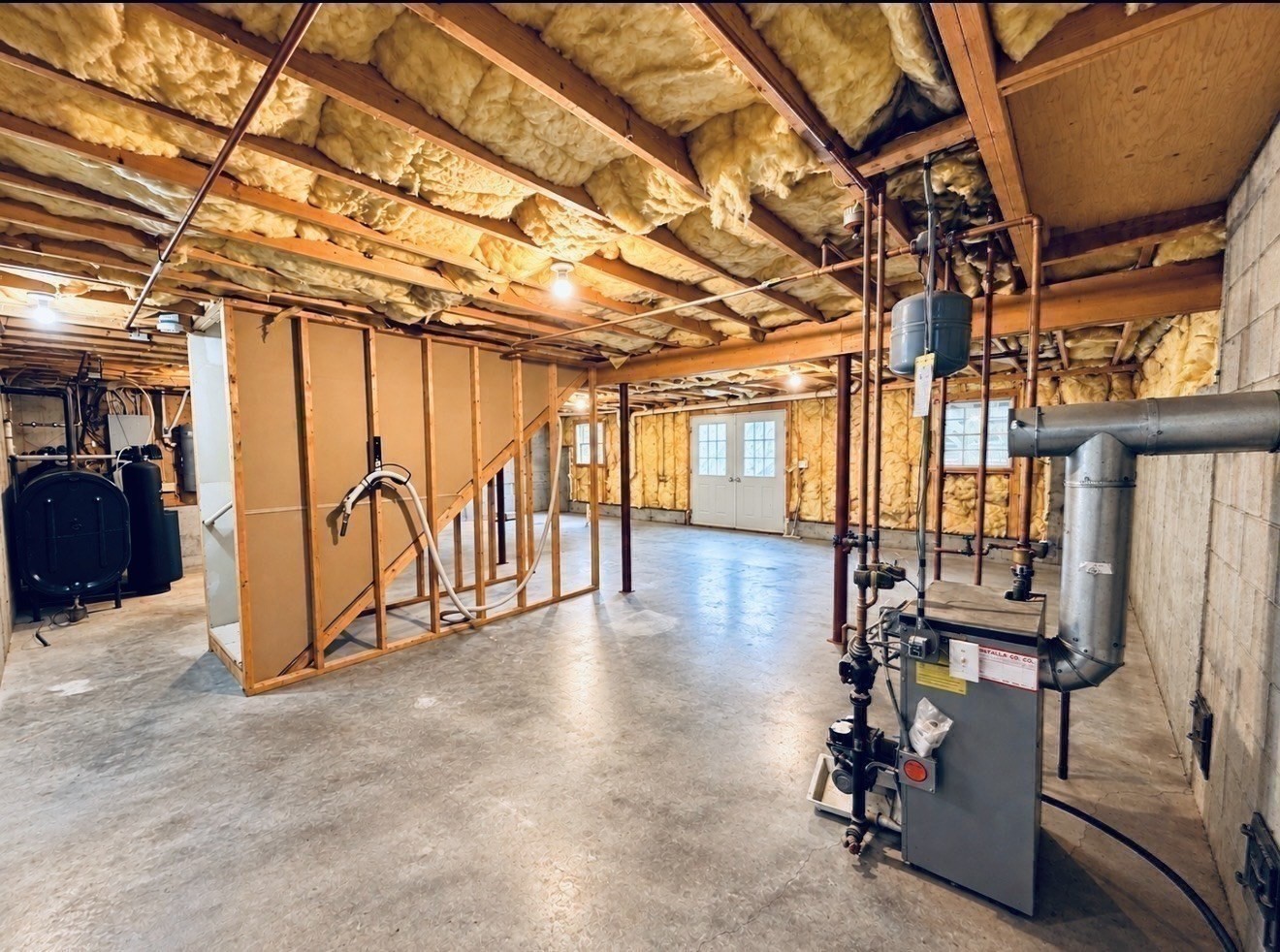 main property photo 15