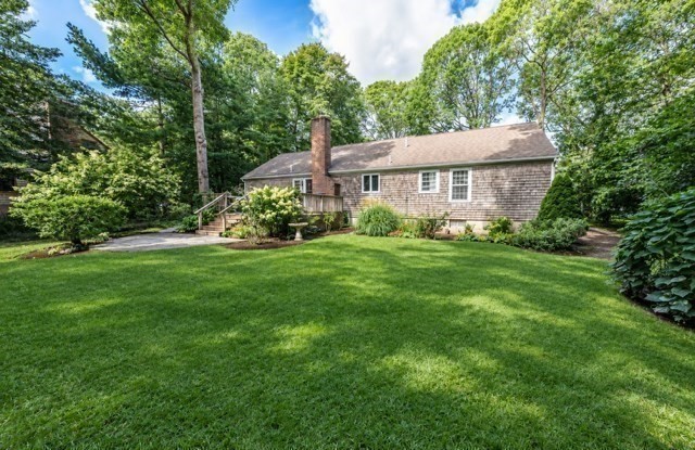 main property photo 28