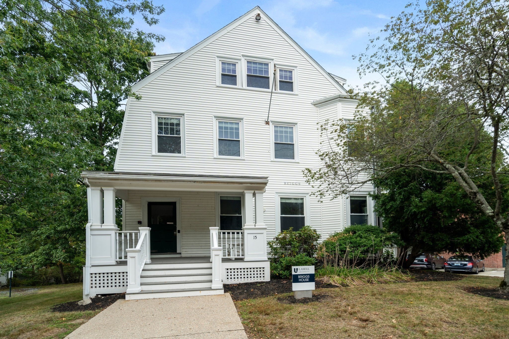 main property photo 13