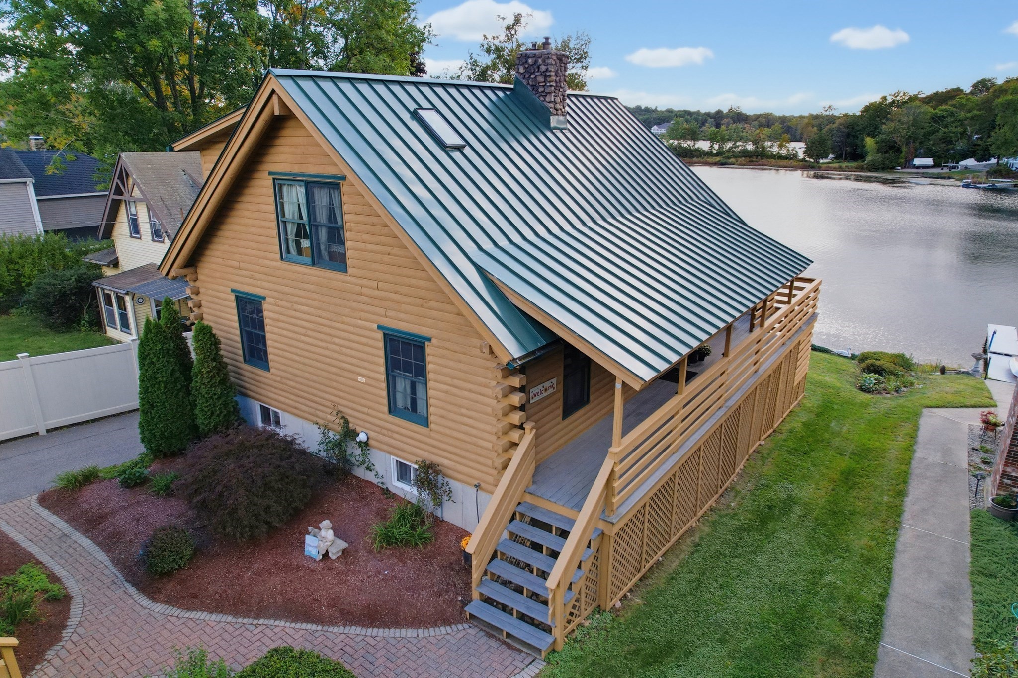main property photo 2