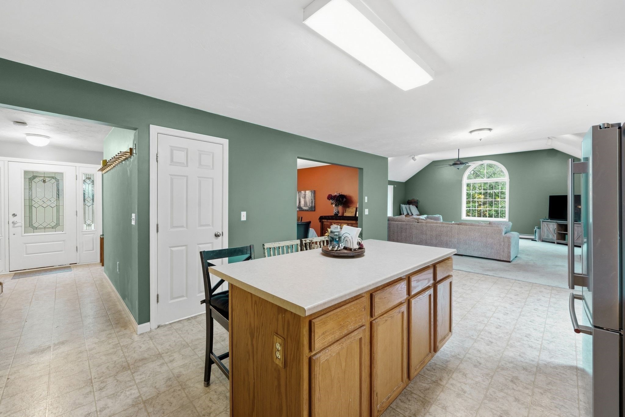 main property photo 11