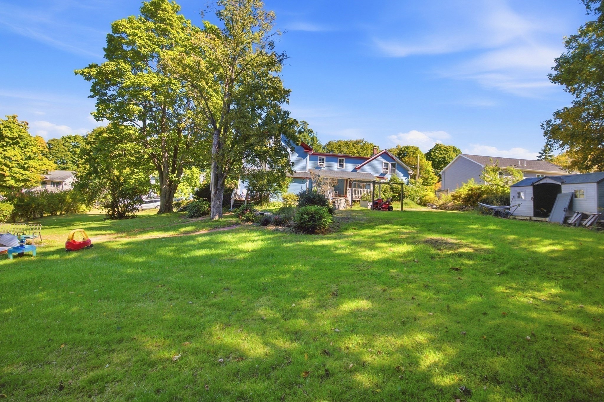 main property photo 8