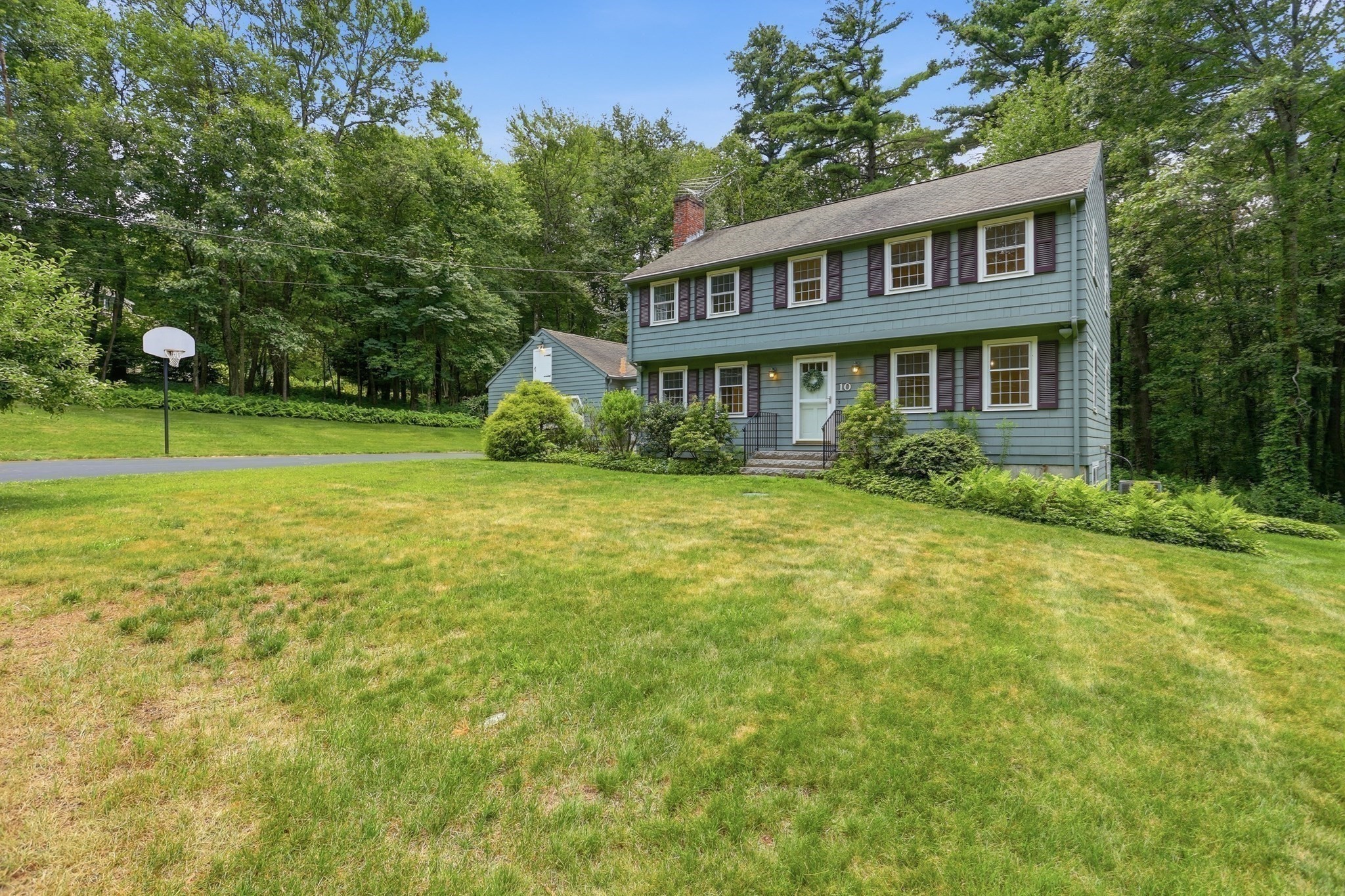 main property photo 3
