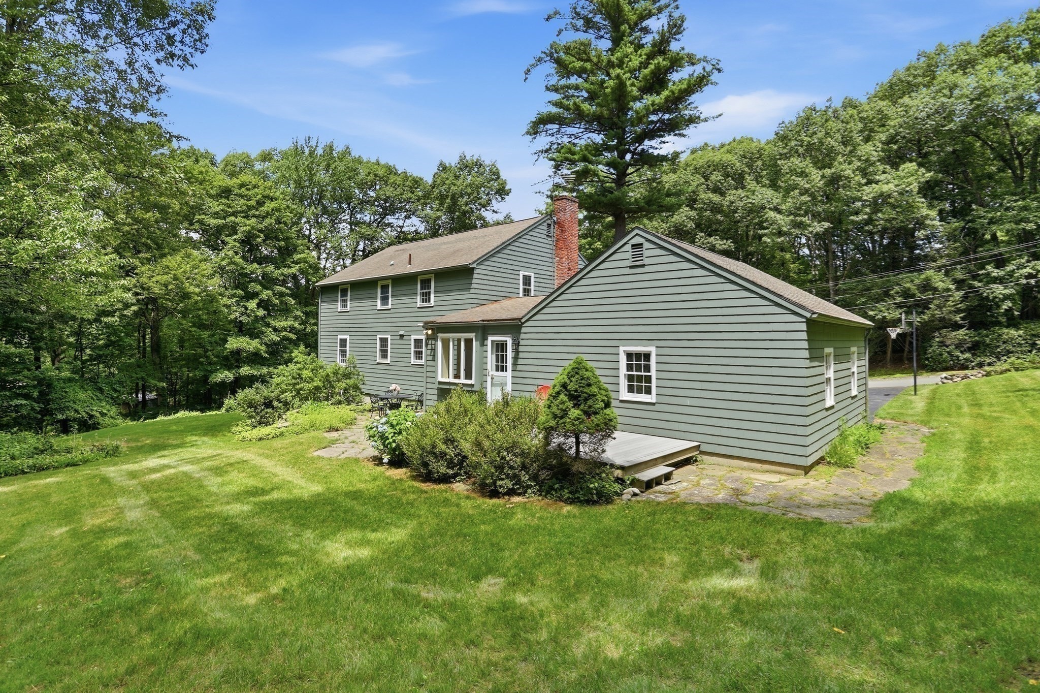 main property photo 36