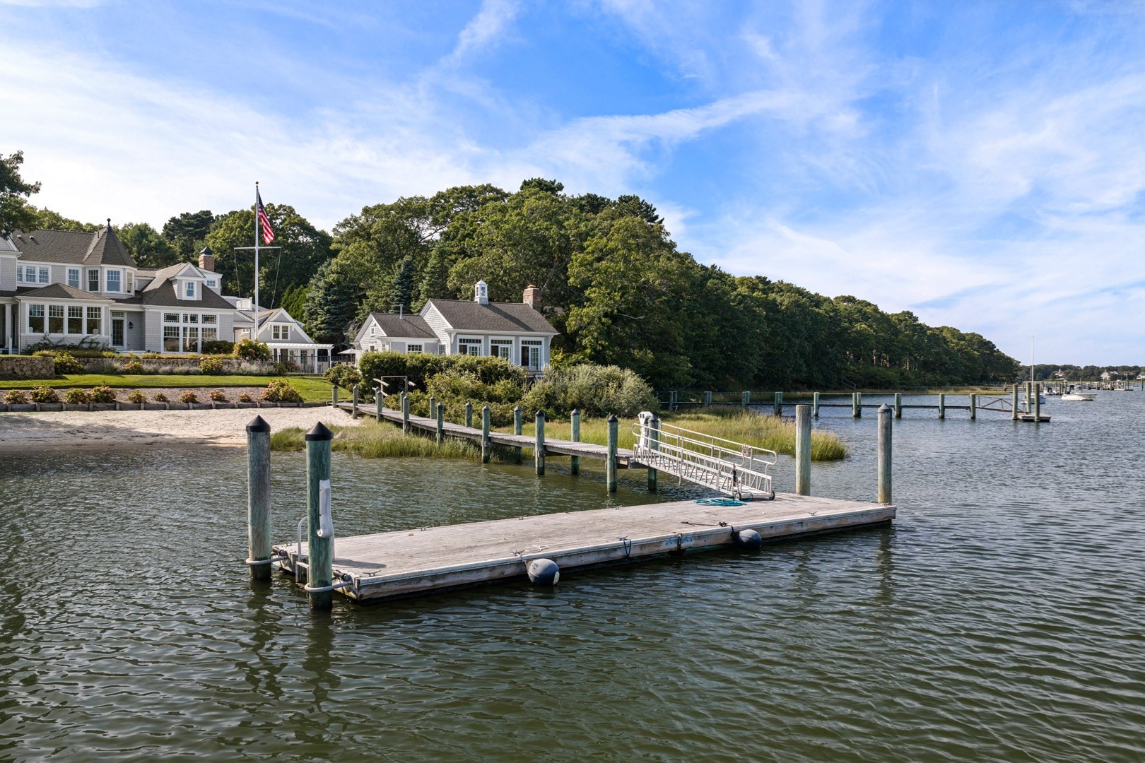 main property photo 41
