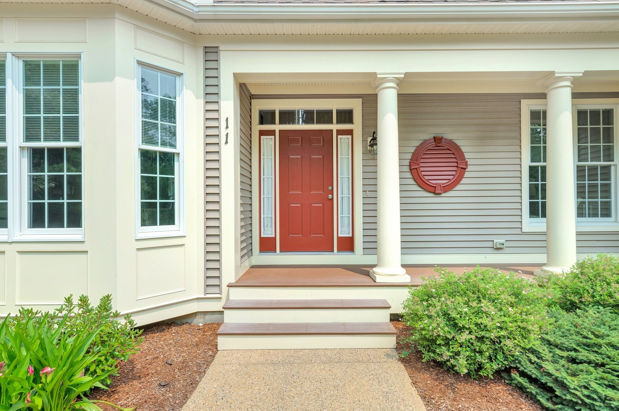 main property photo 3