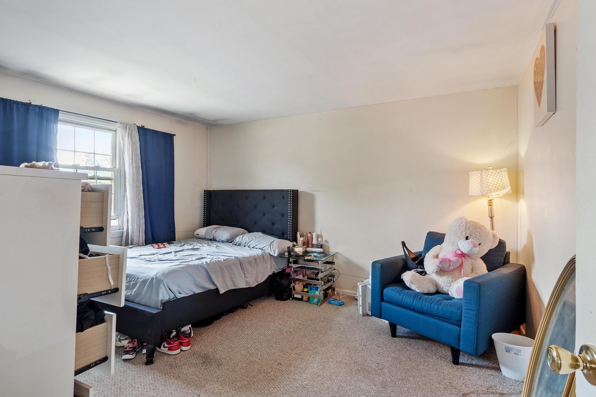 main property photo 7