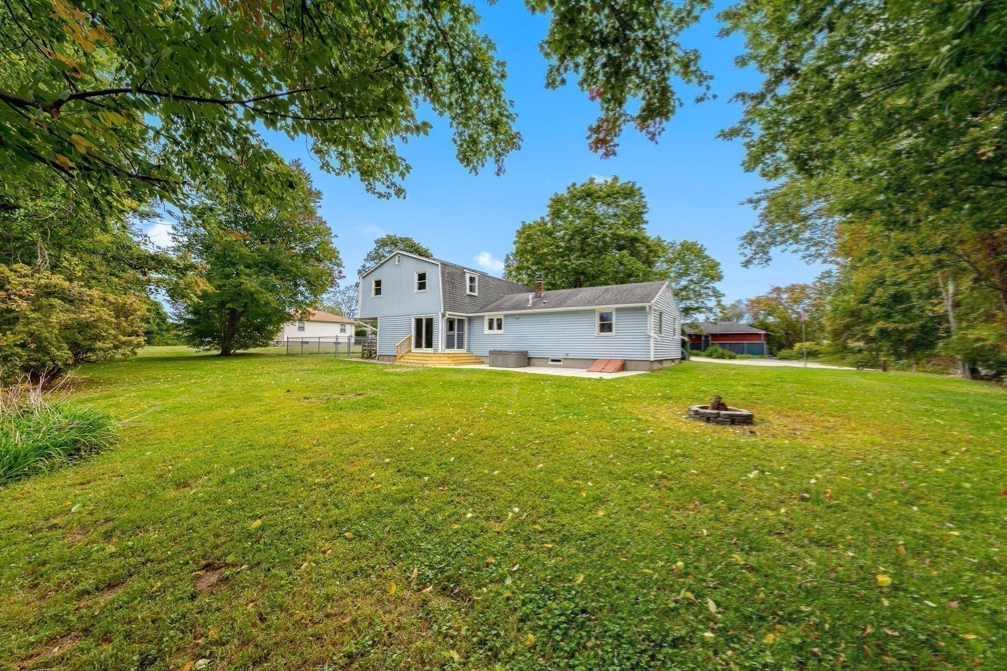 main property photo 36