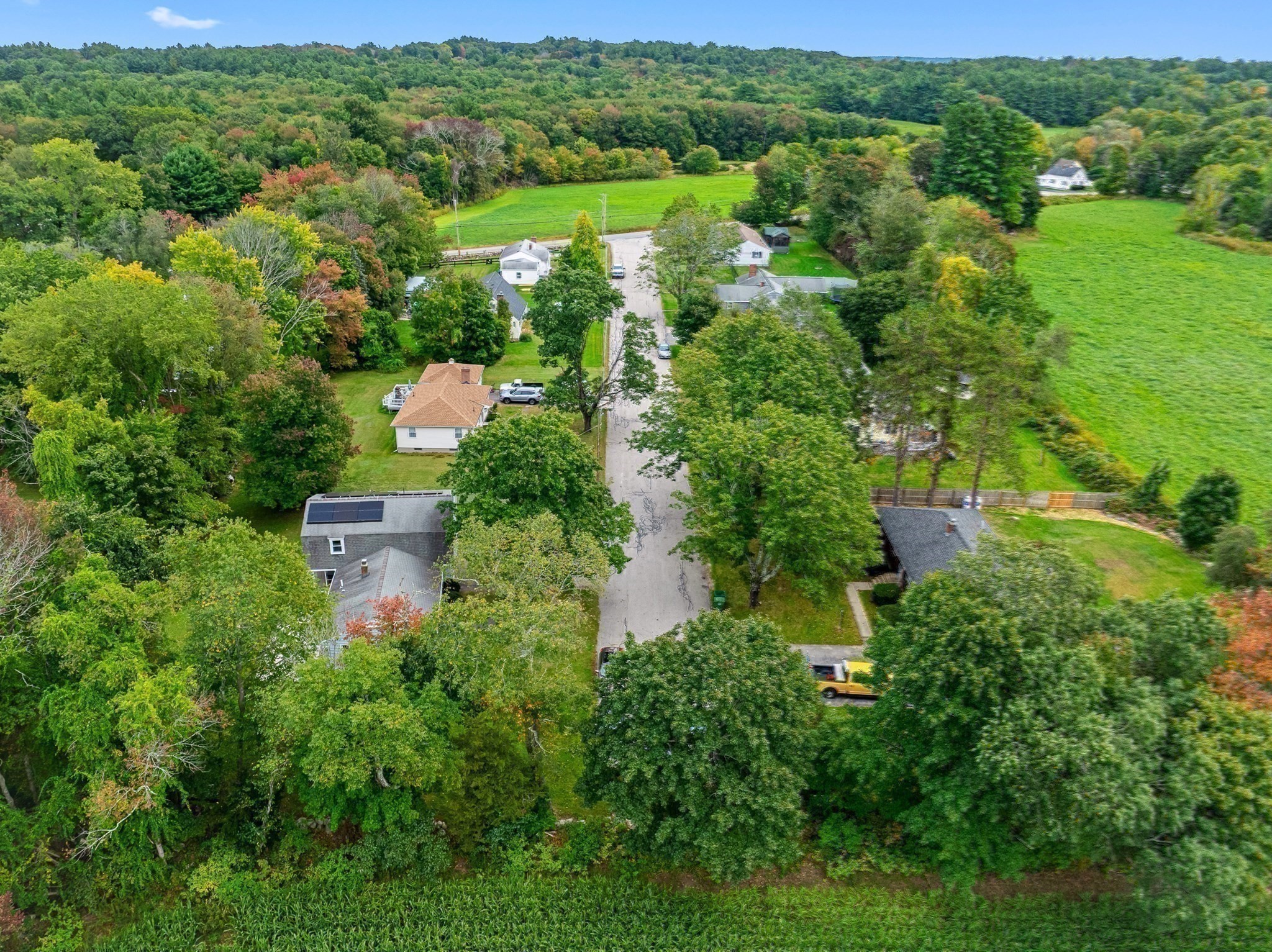 main property photo 40