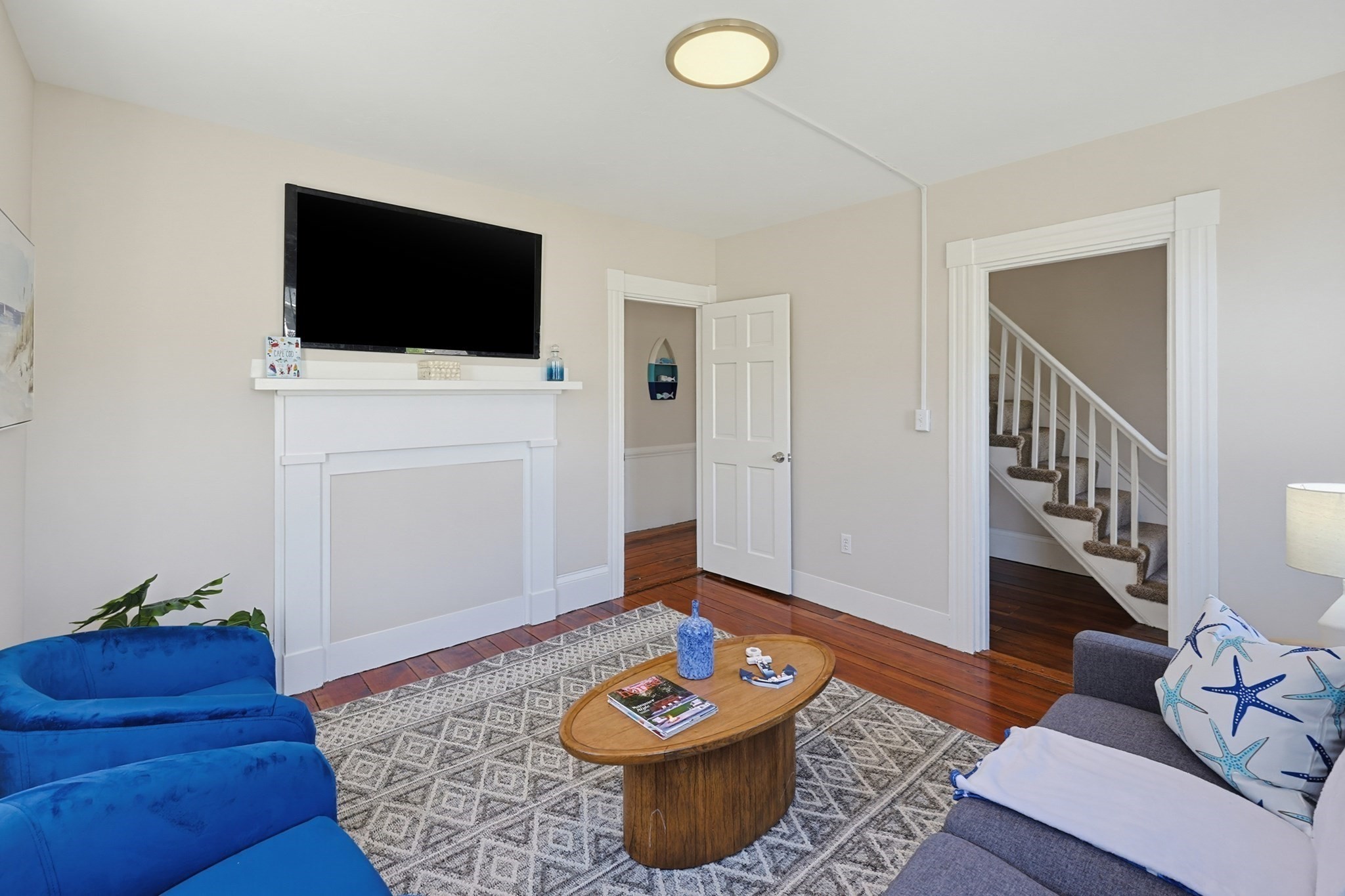 main property photo 5