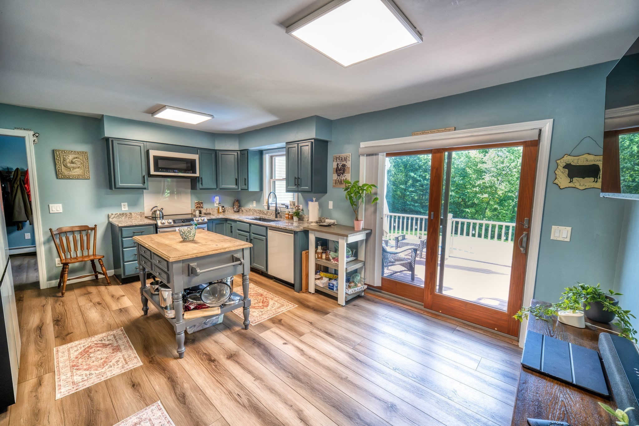 main property photo 7