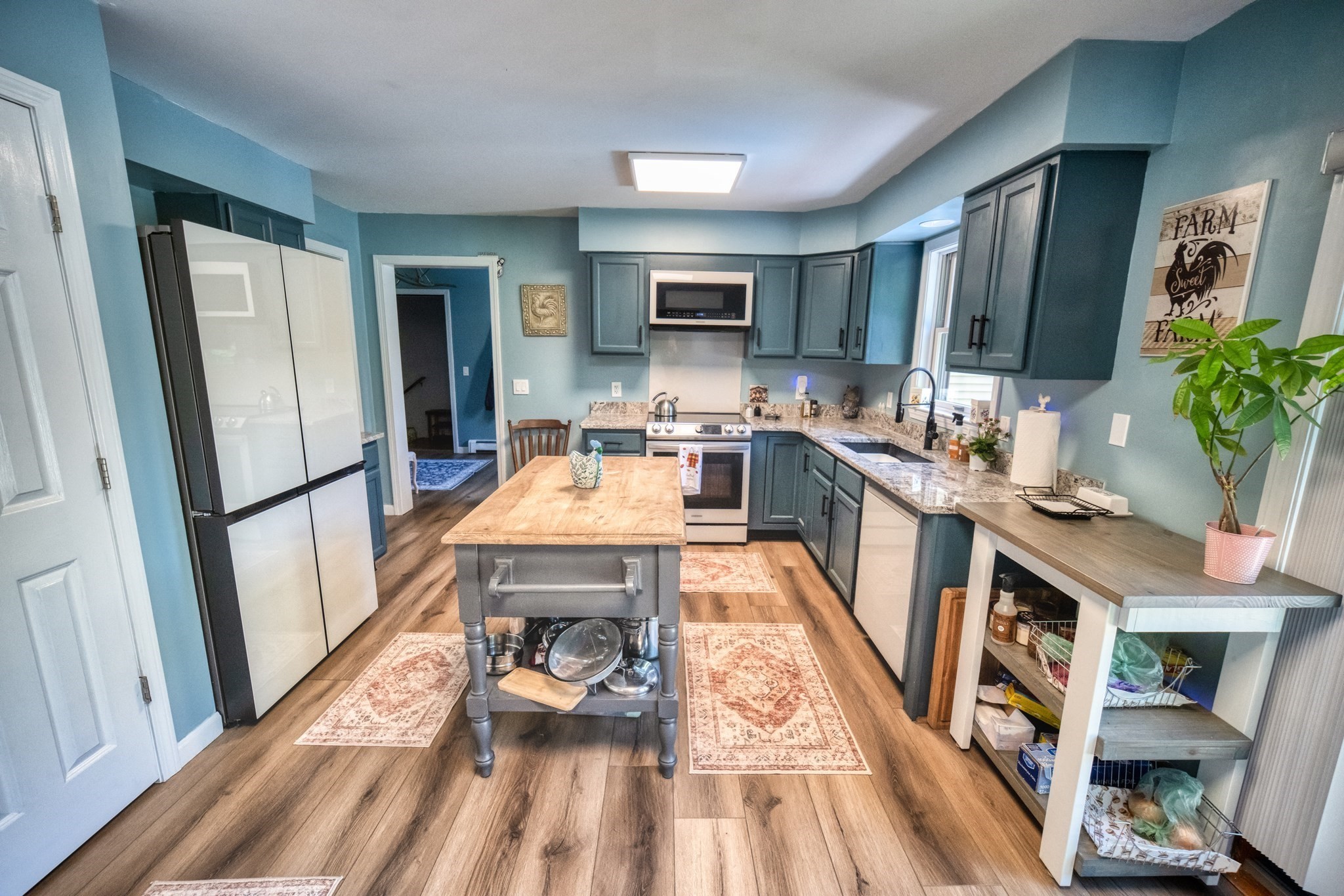main property photo 8